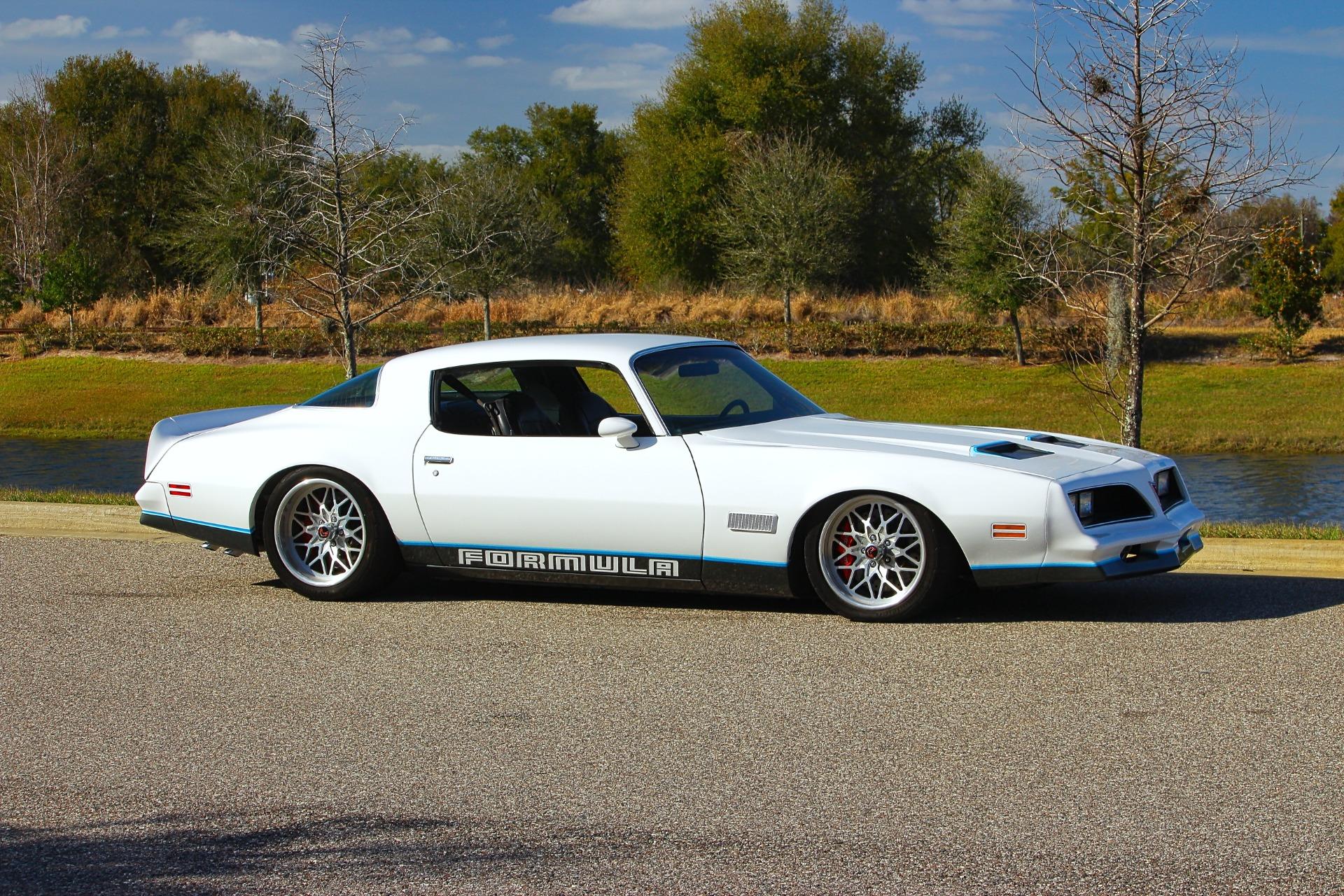 1977 Pontiac Formula 32