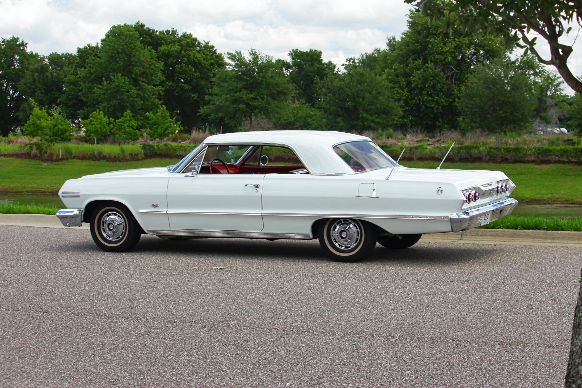 1963 Chevrolet Impala SS 19