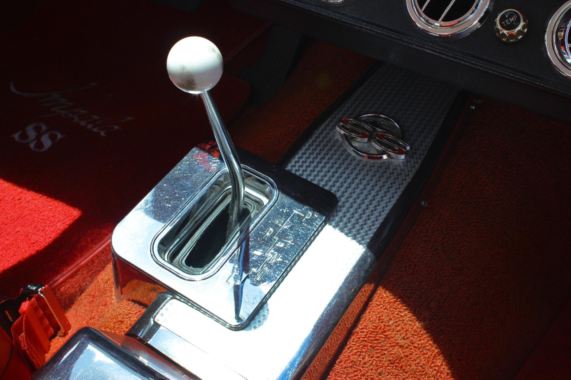 1963 Chevrolet Impala SS 68