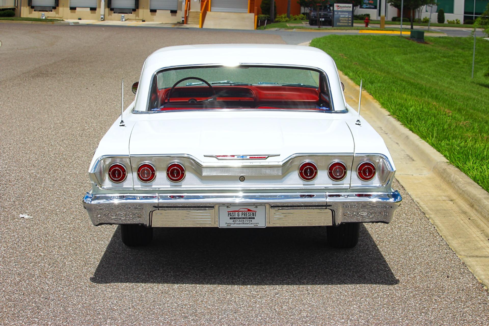 1963 Chevrolet Impala SS 21