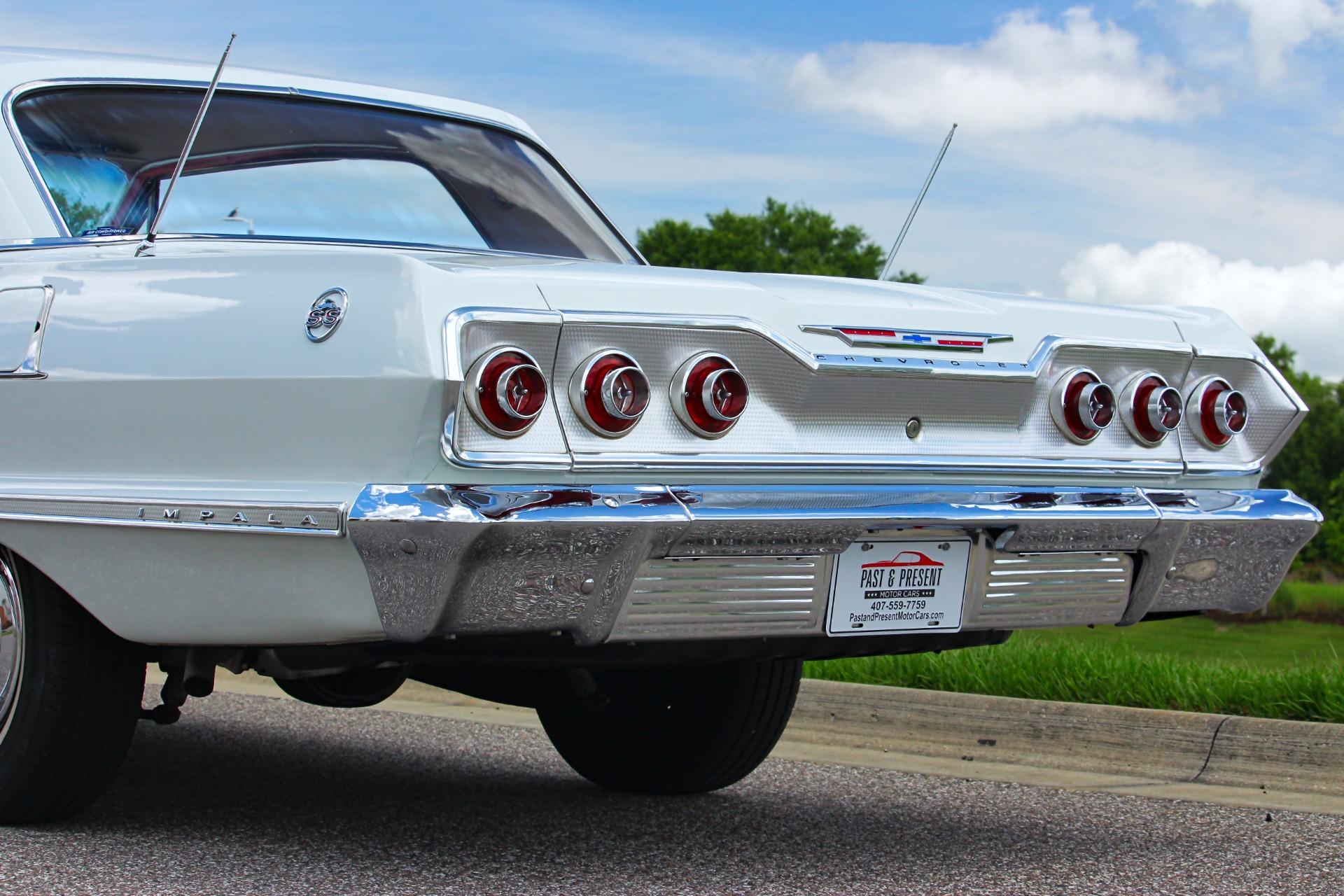 1963 Chevrolet Impala SS 26