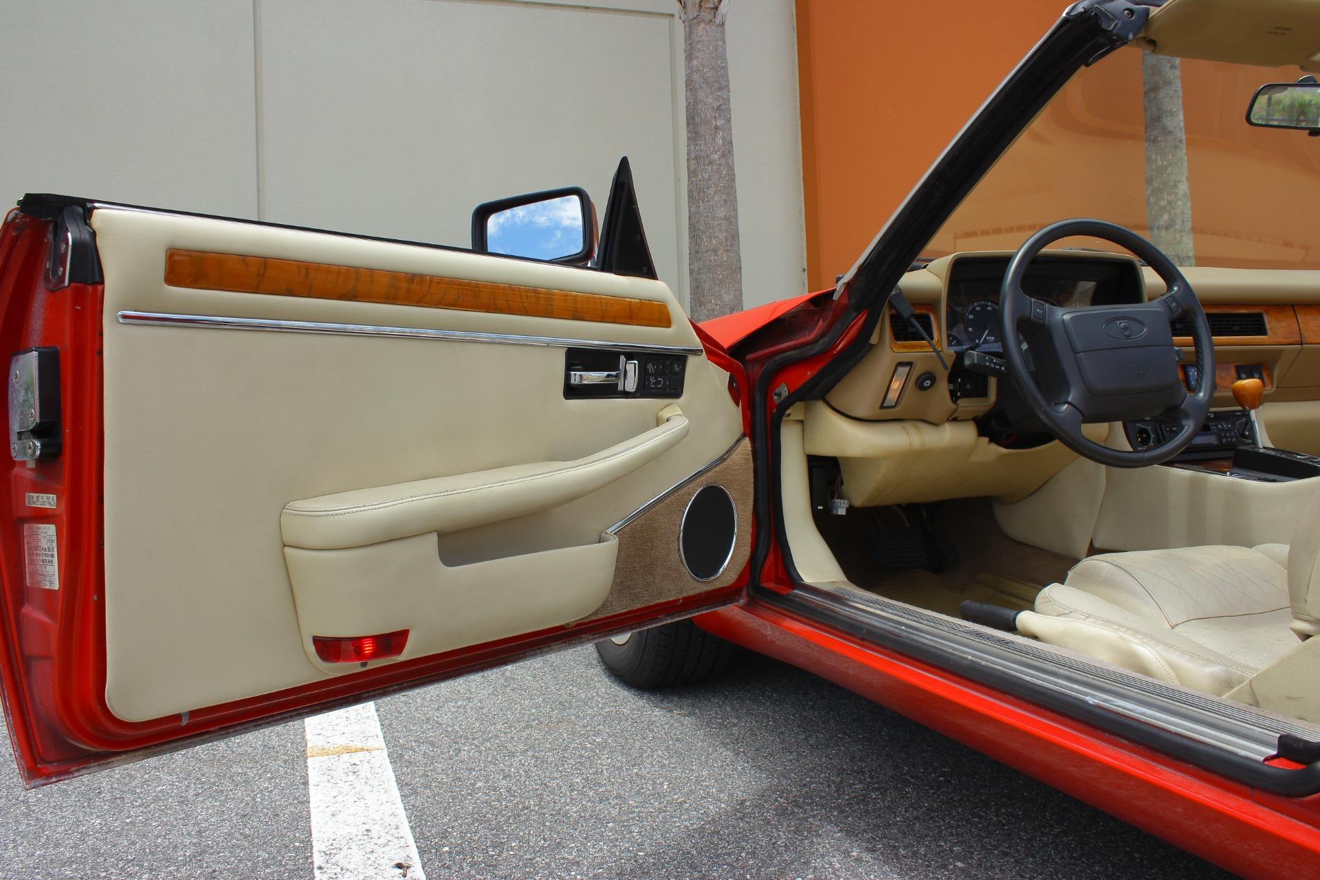 1995 Jaguar XJS 52