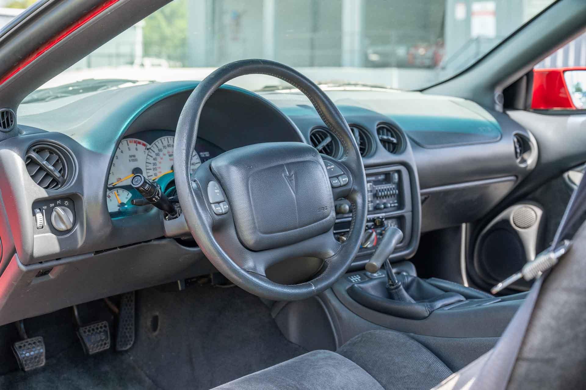 1996 Pontiac Firebird 10