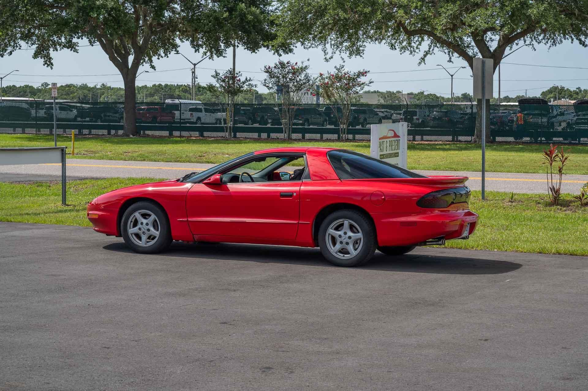 1996 Pontiac Firebird 18