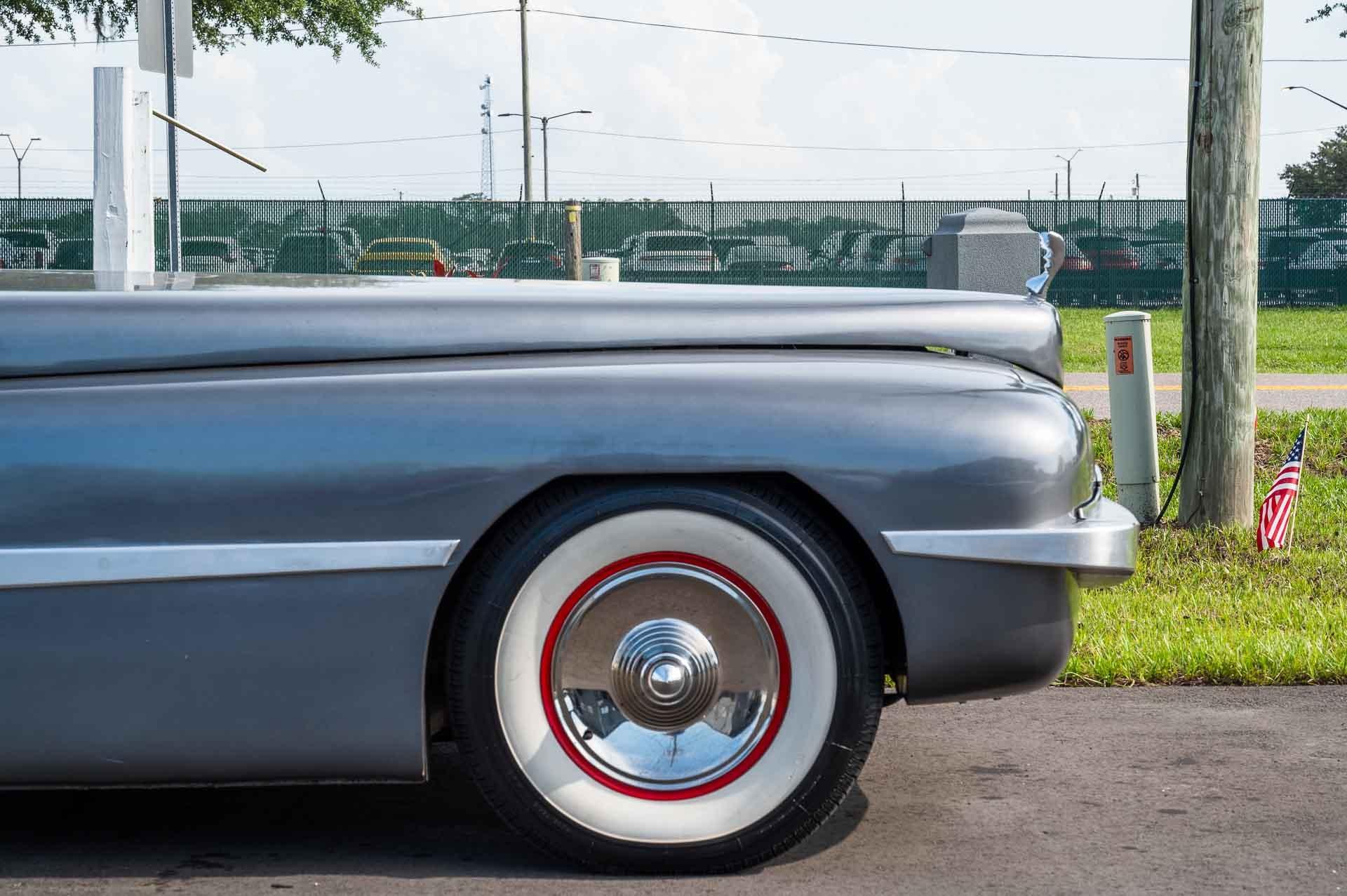 1982 Lincoln Bob Hope Special Custom Roadster 35