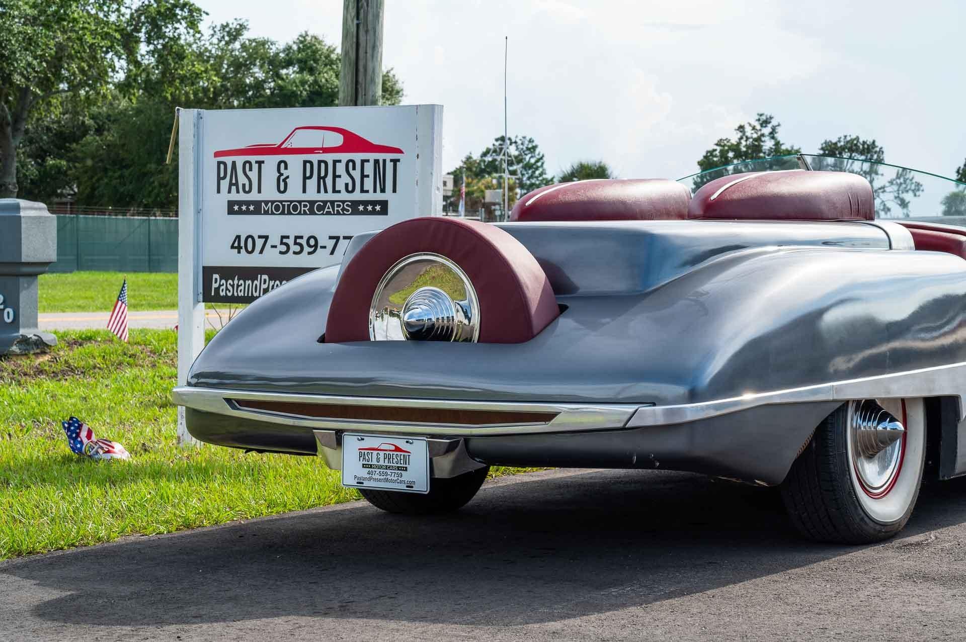 1982 Lincoln Bob Hope Special Custom Roadster 39