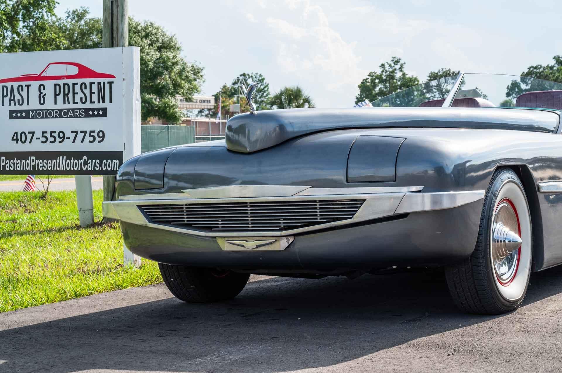 1982 Lincoln Bob Hope Special Custom Roadster 24