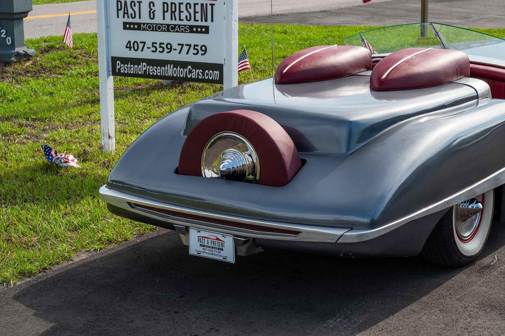 1982 Lincoln Bob Hope Special Custom Roadster 38