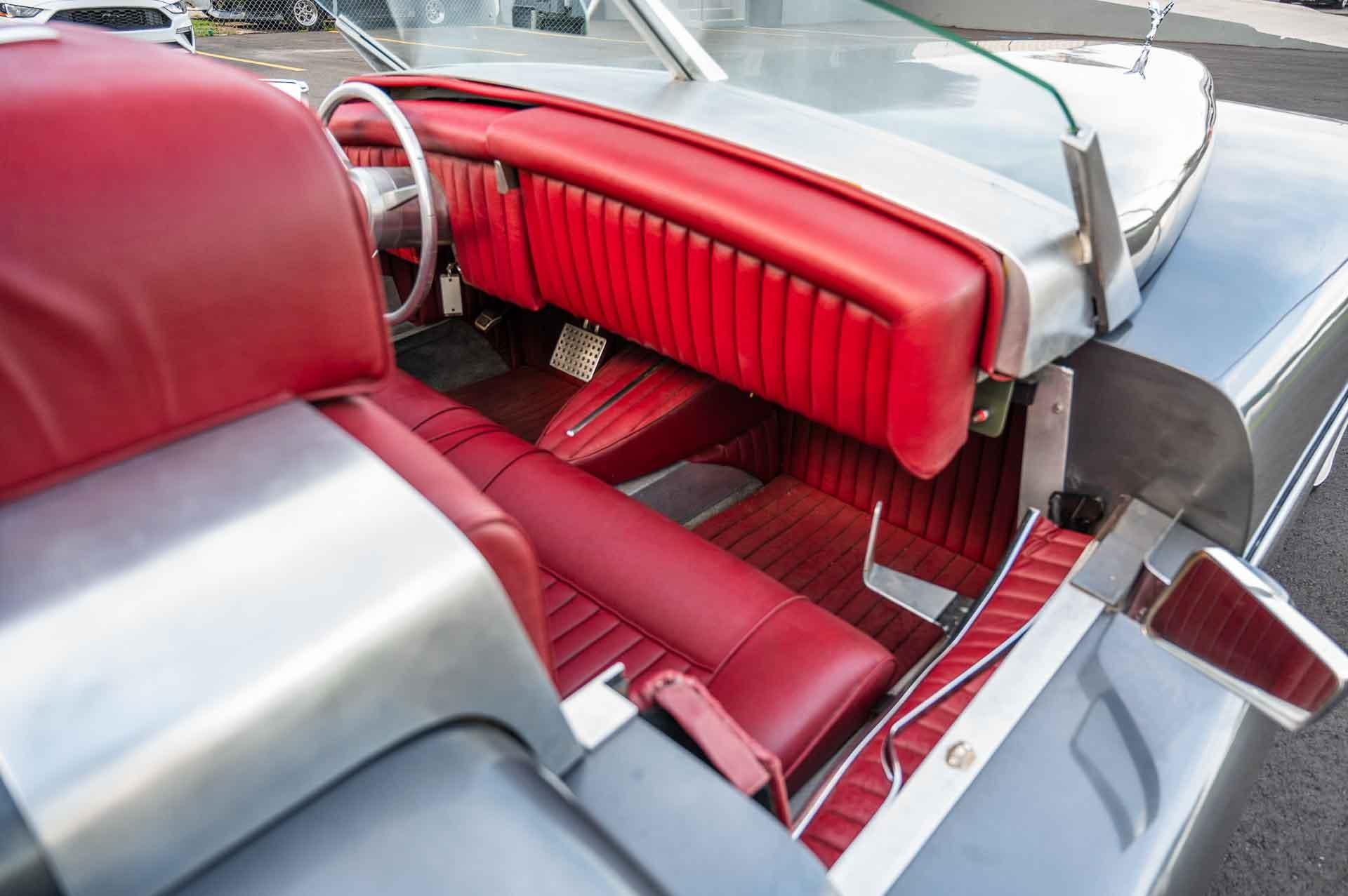 1982 Lincoln Bob Hope Special Custom Roadster 44