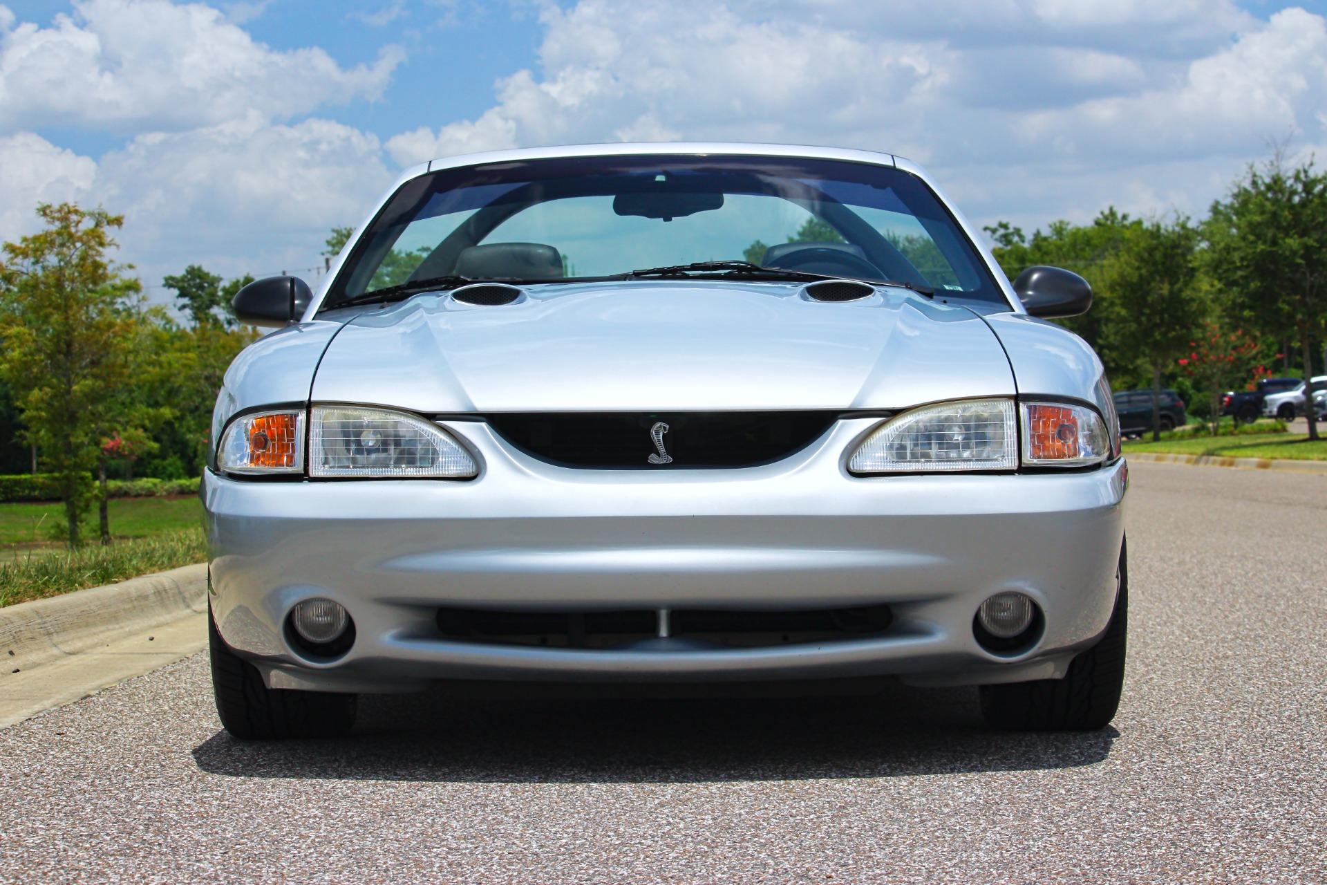 1995 Ford Mustang GT 27