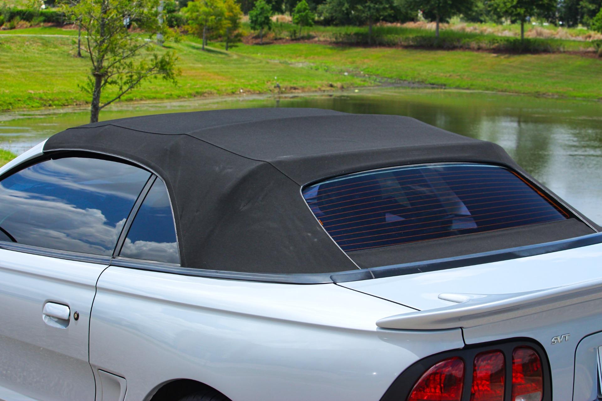 1995 Ford Mustang GT 31