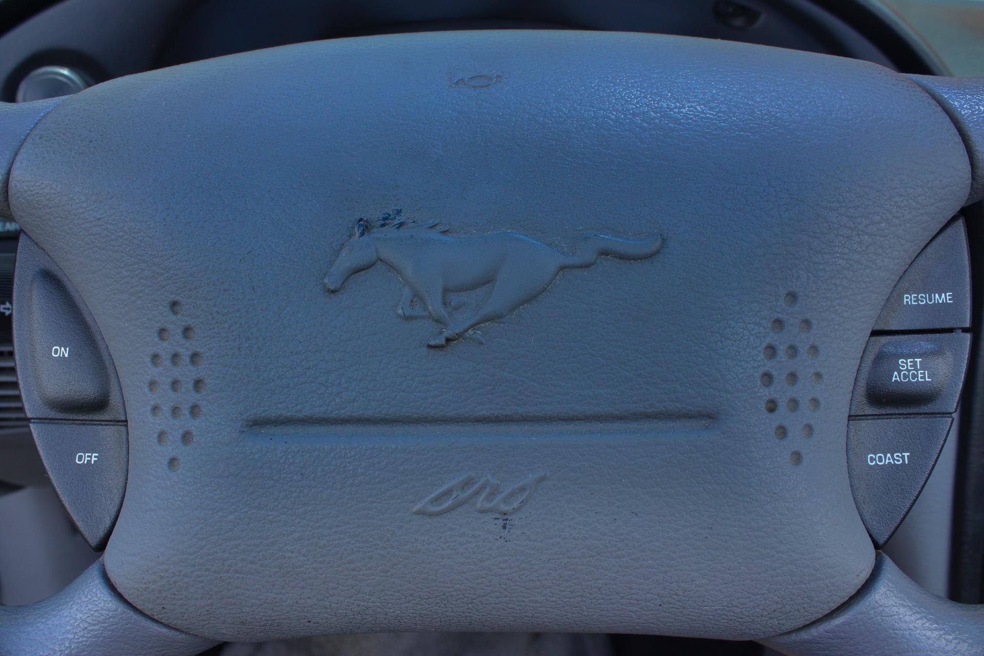 1995 Ford Mustang GT 82