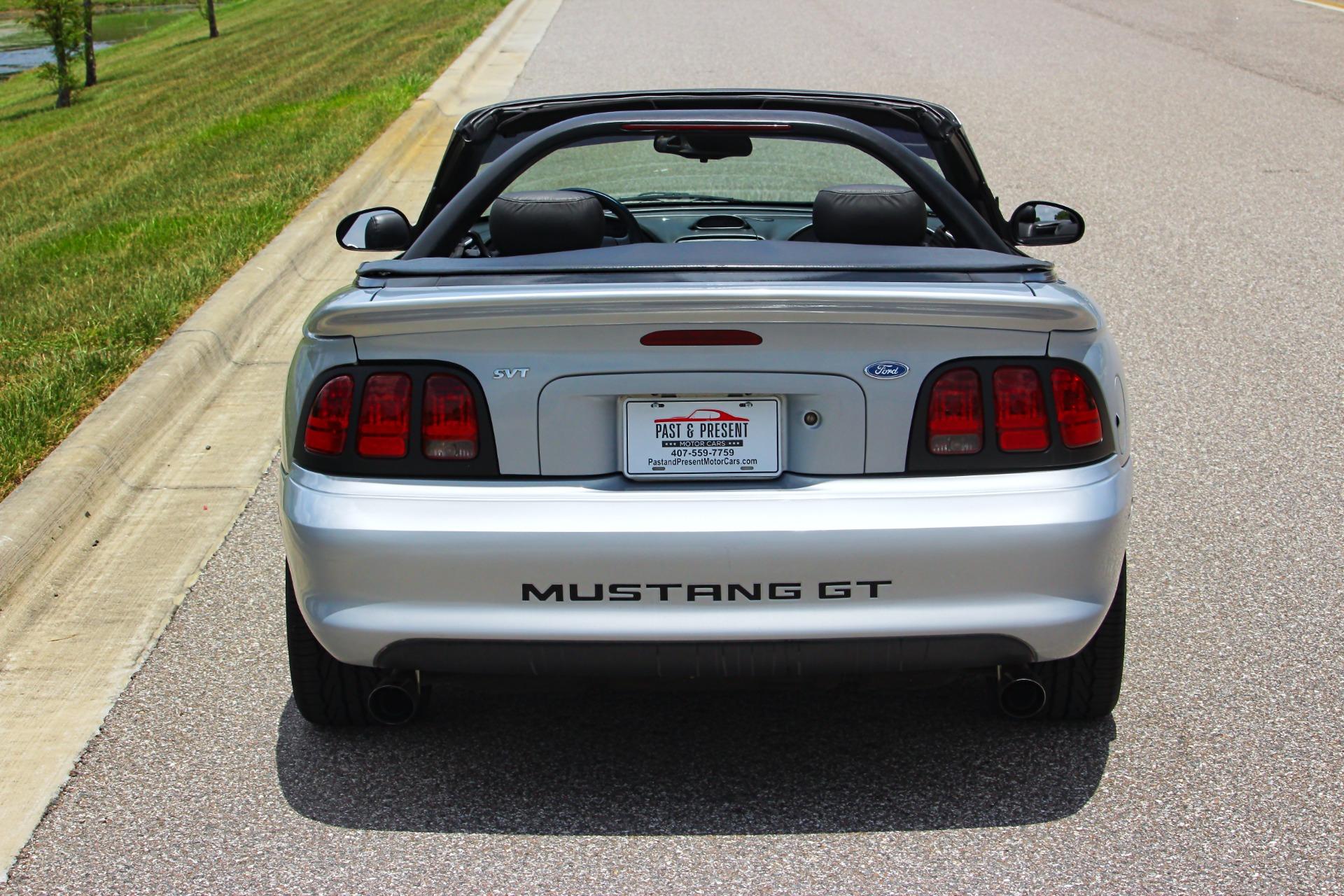 1995 Ford Mustang GT 52