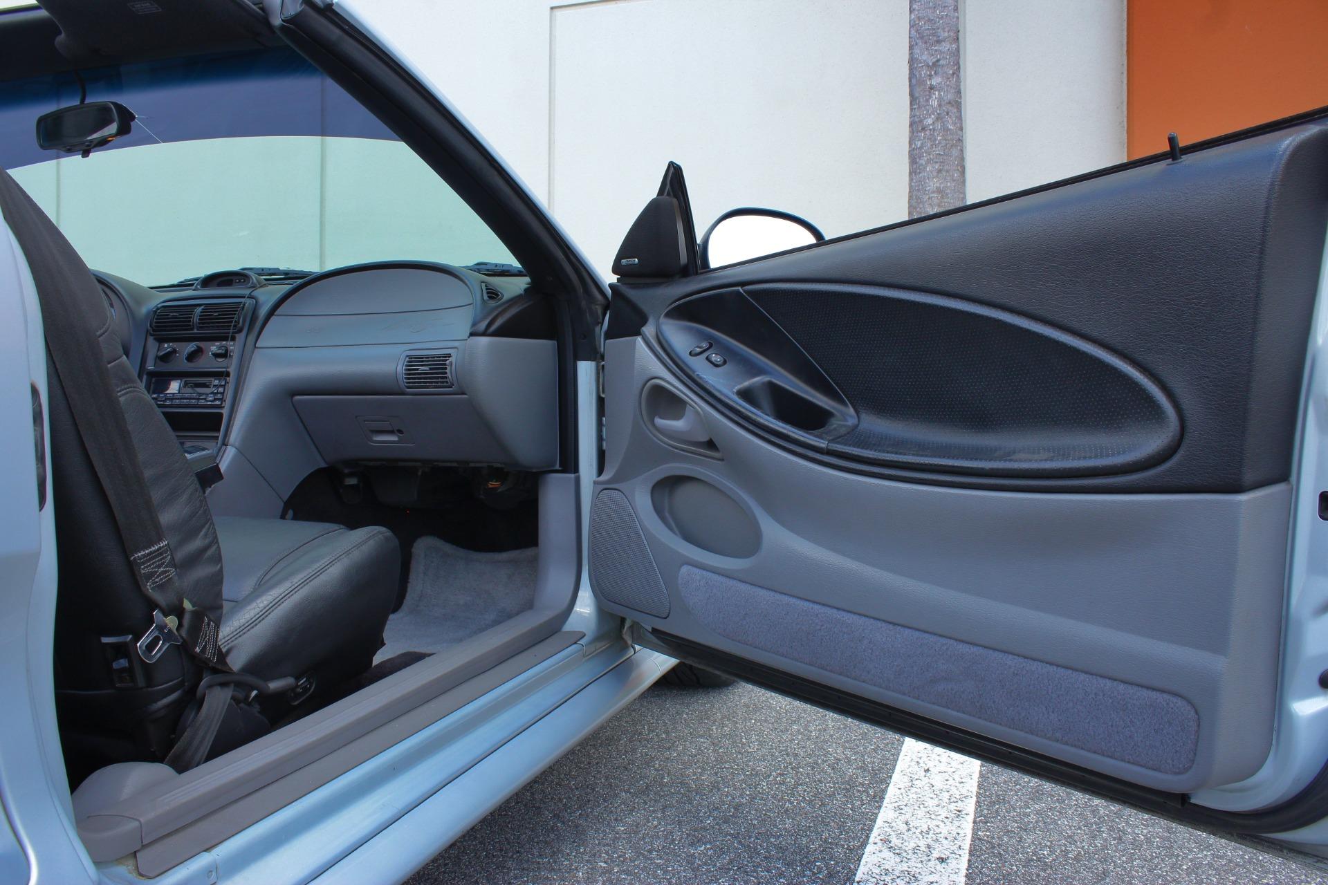 1995 Ford Mustang GT 69