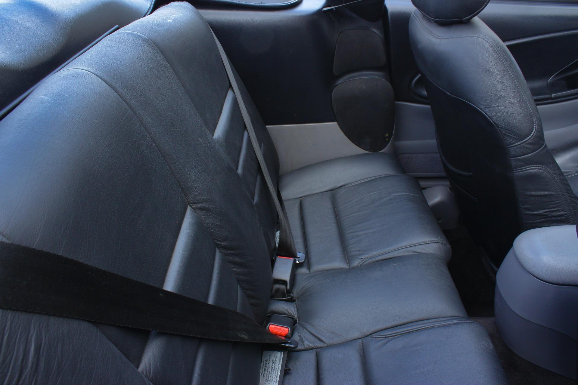 1995 Ford Mustang GT 12