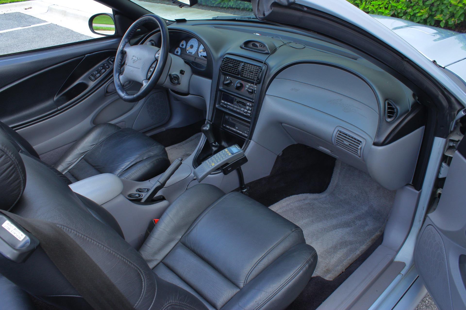 1995 Ford Mustang GT 72