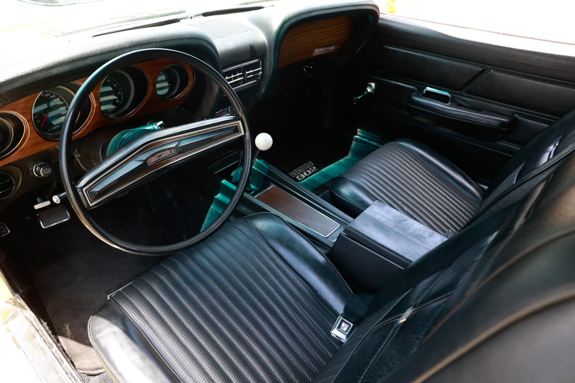 1970 Ford Mustang 12