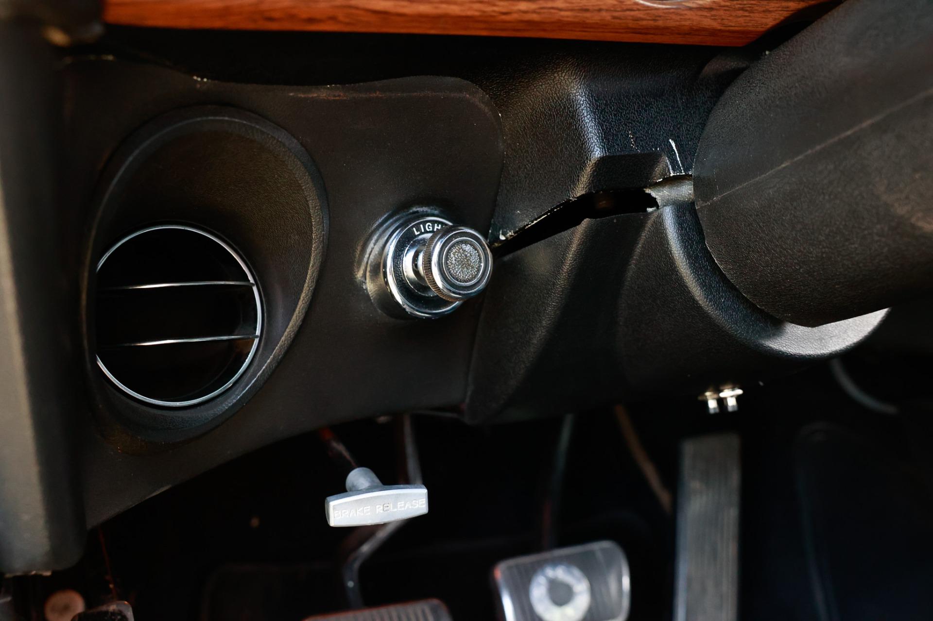 1970 Ford Mustang 27