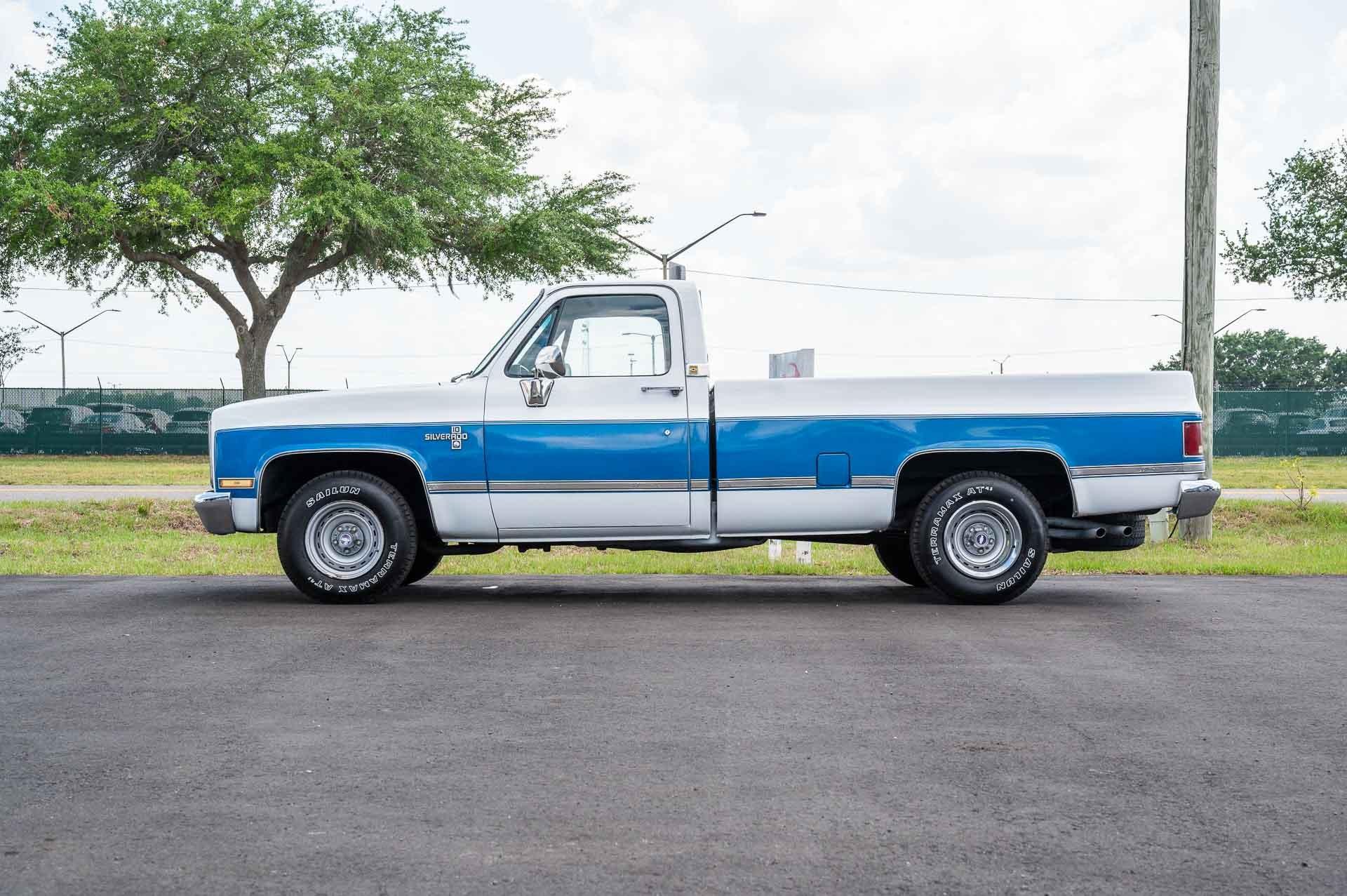 1986 Chevrolet C/K10 2