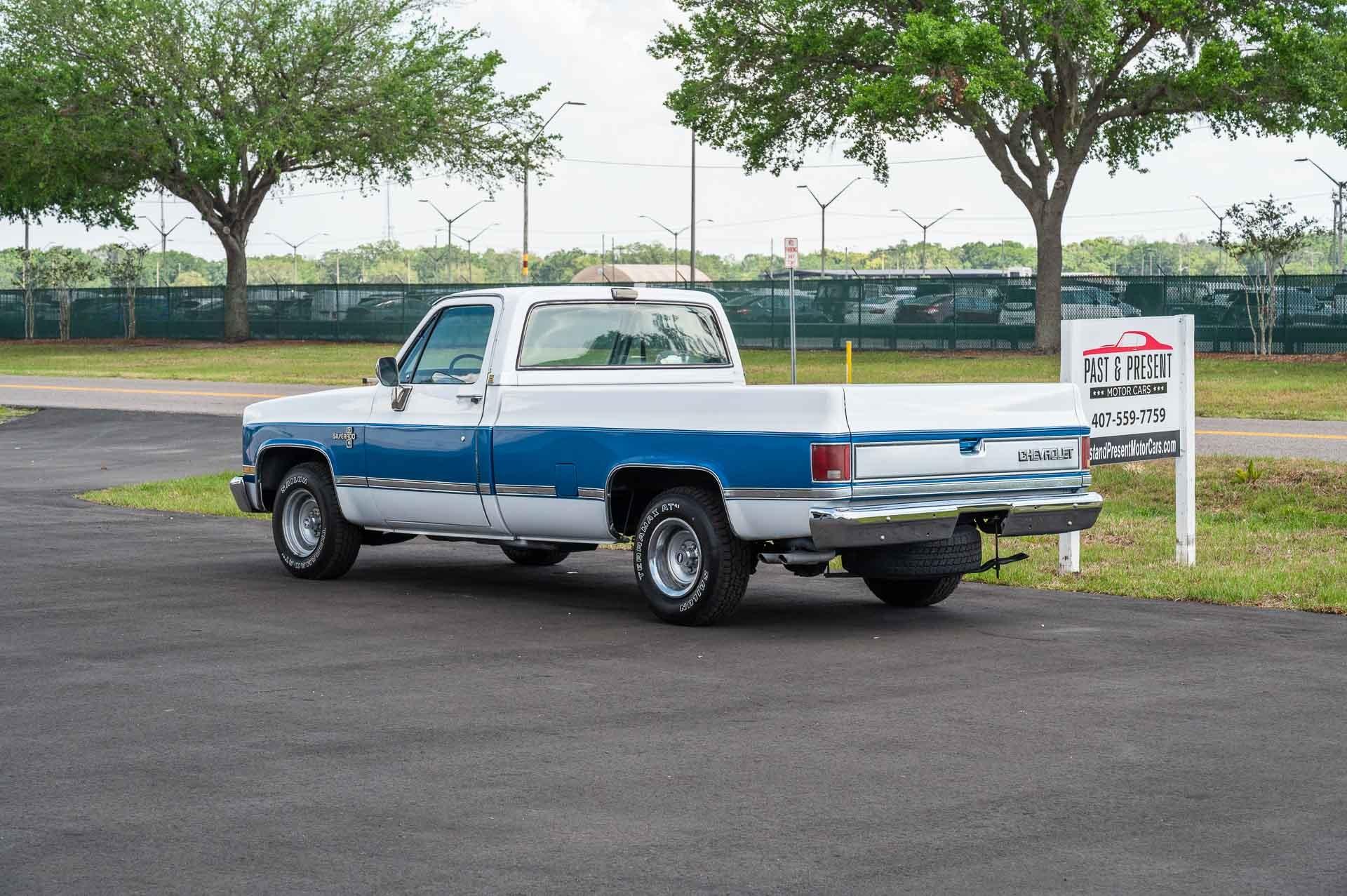 1986 Chevrolet C/K10 19