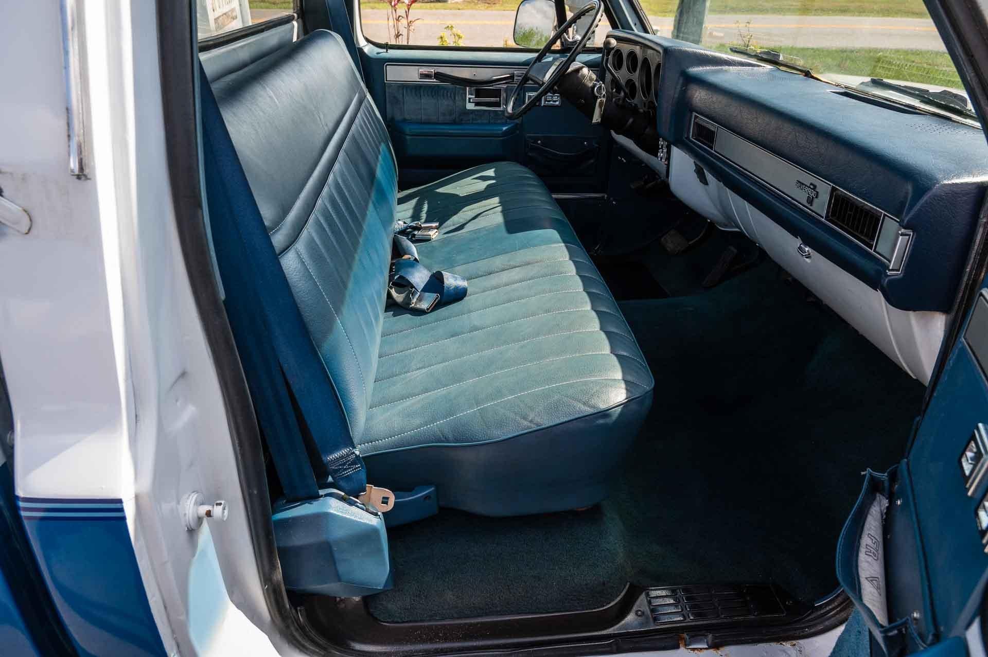 1986 Chevrolet C/K10 11