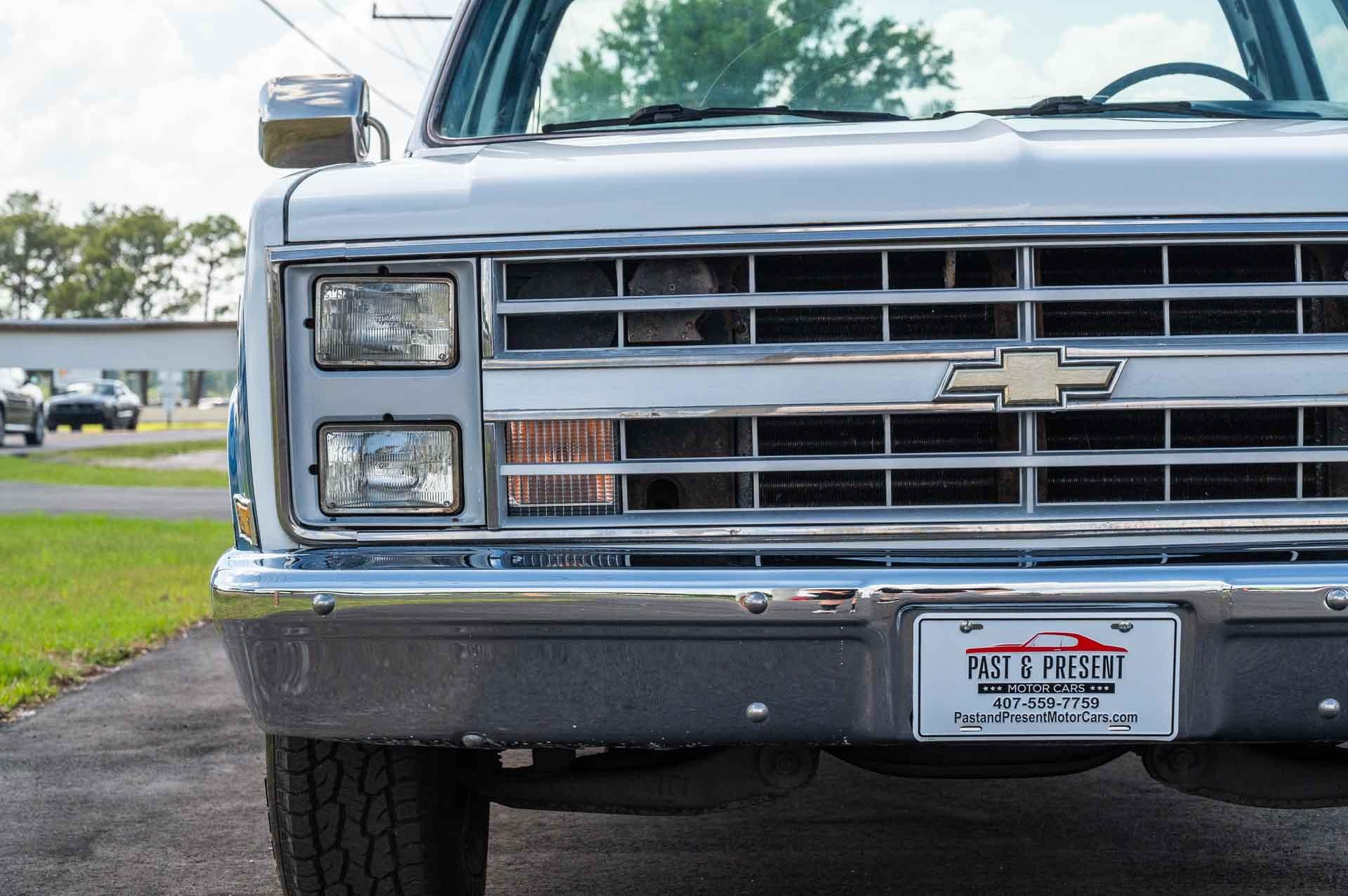 1986 Chevrolet C/K10 29