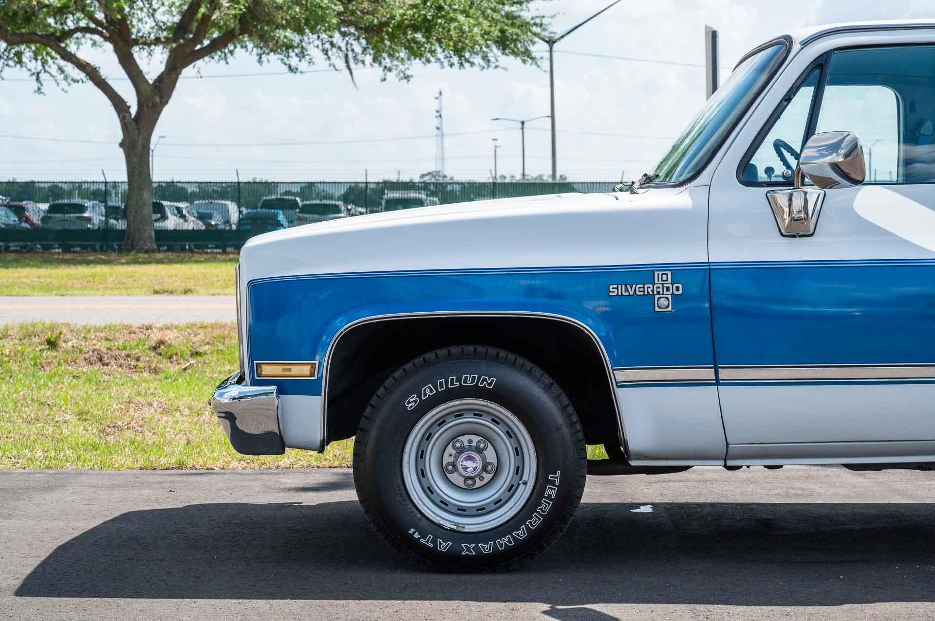 1986 Chevrolet C/K10 24
