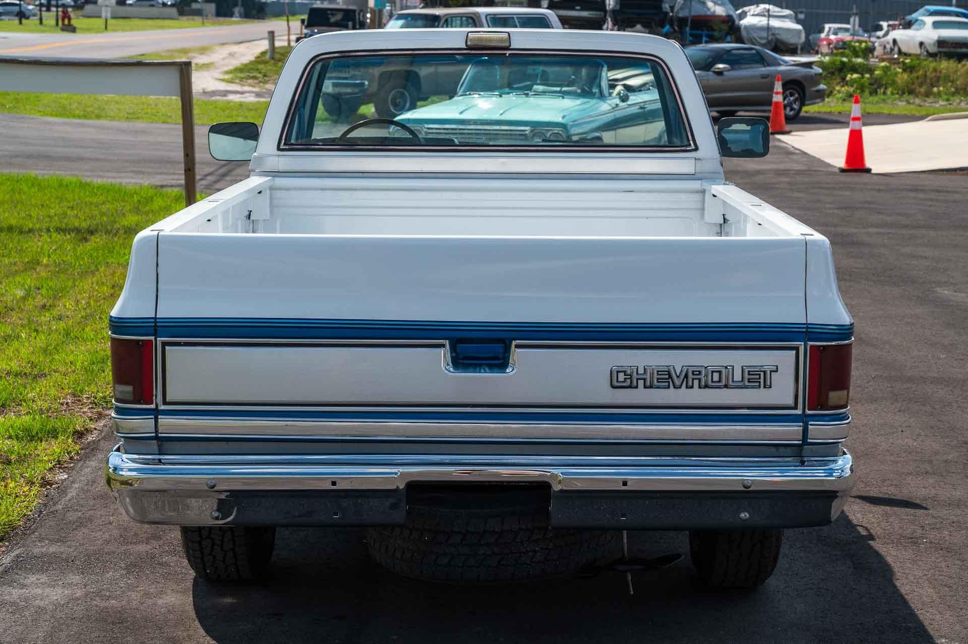 1986 Chevrolet C/K10 4