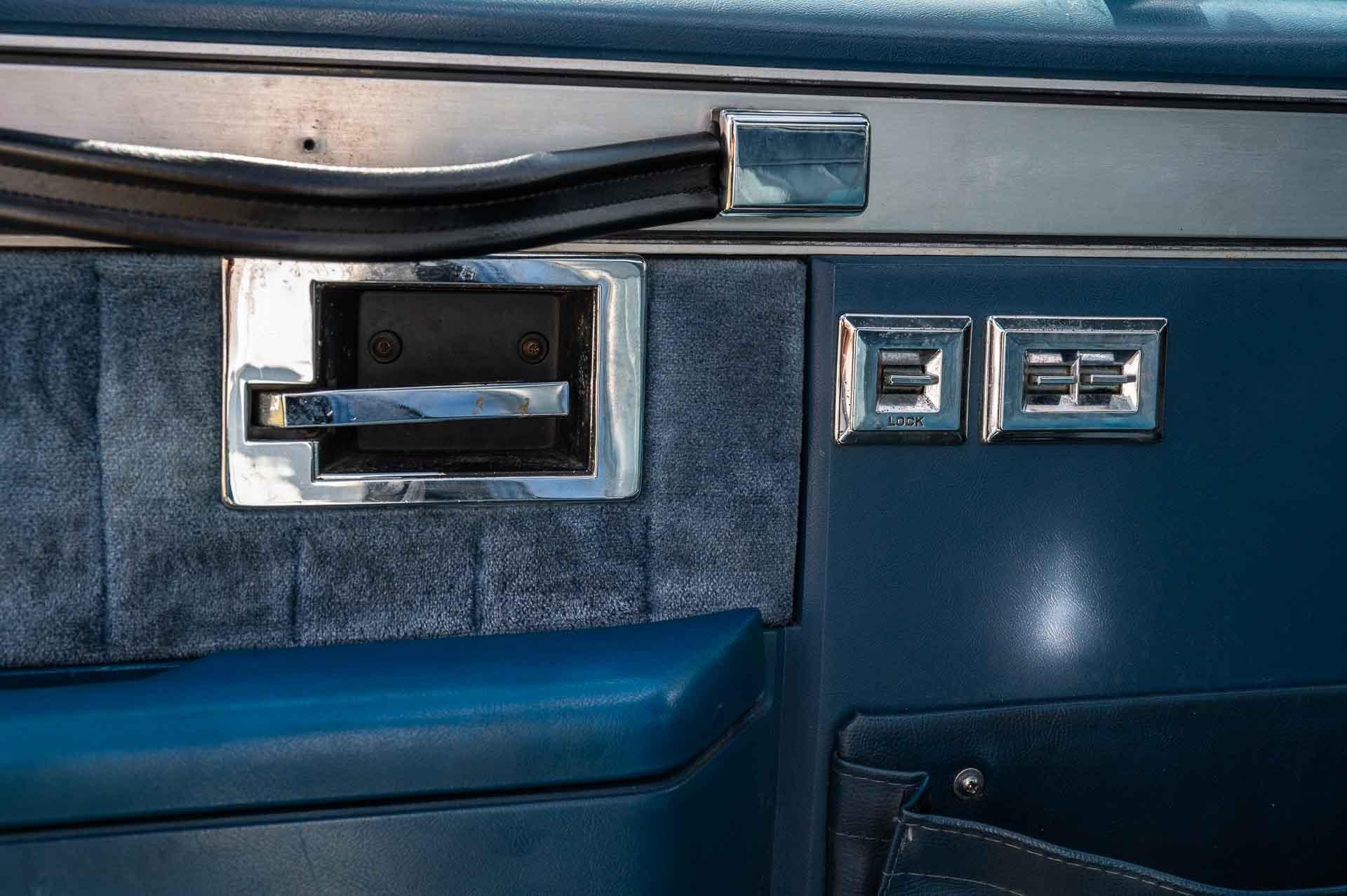 1986 Chevrolet C/K10 46
