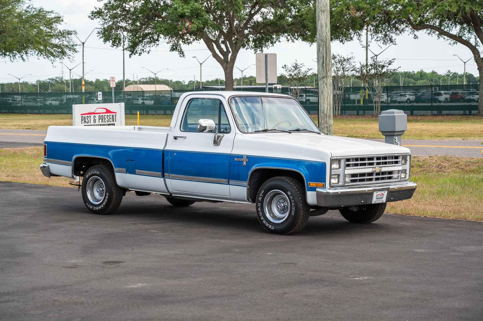 1986 Chevrolet C/K10 34