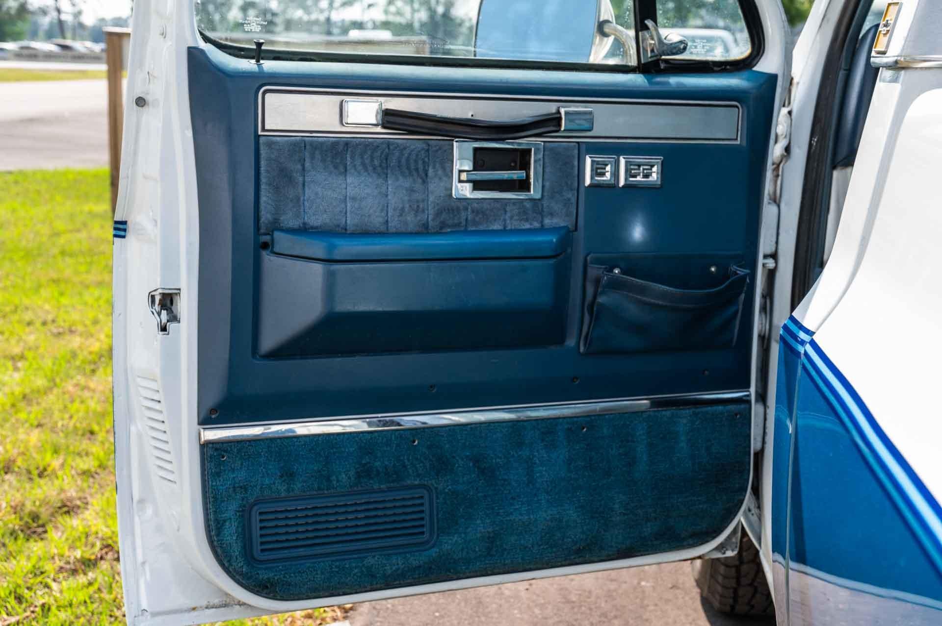 1986 Chevrolet C/K10 45