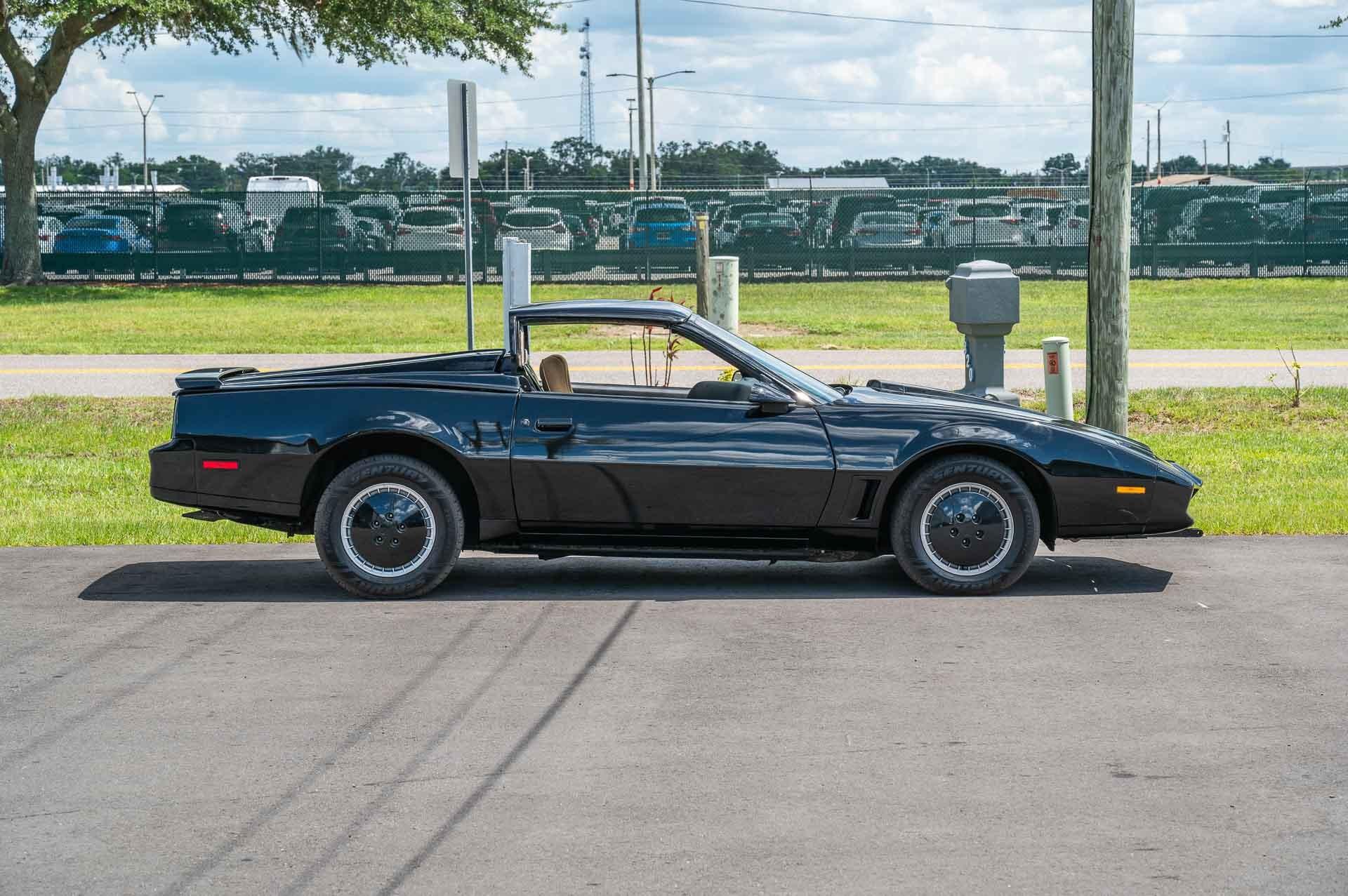 1983 Pontiac  Trans Am 48