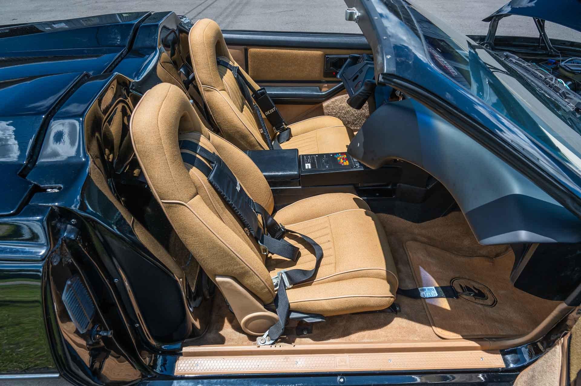 1983 Pontiac  Trans Am 10