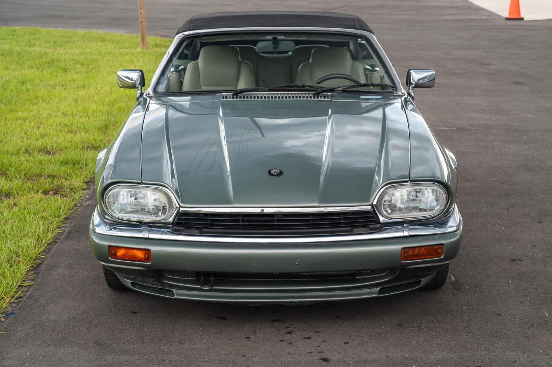1995 Jaguar XJS 28