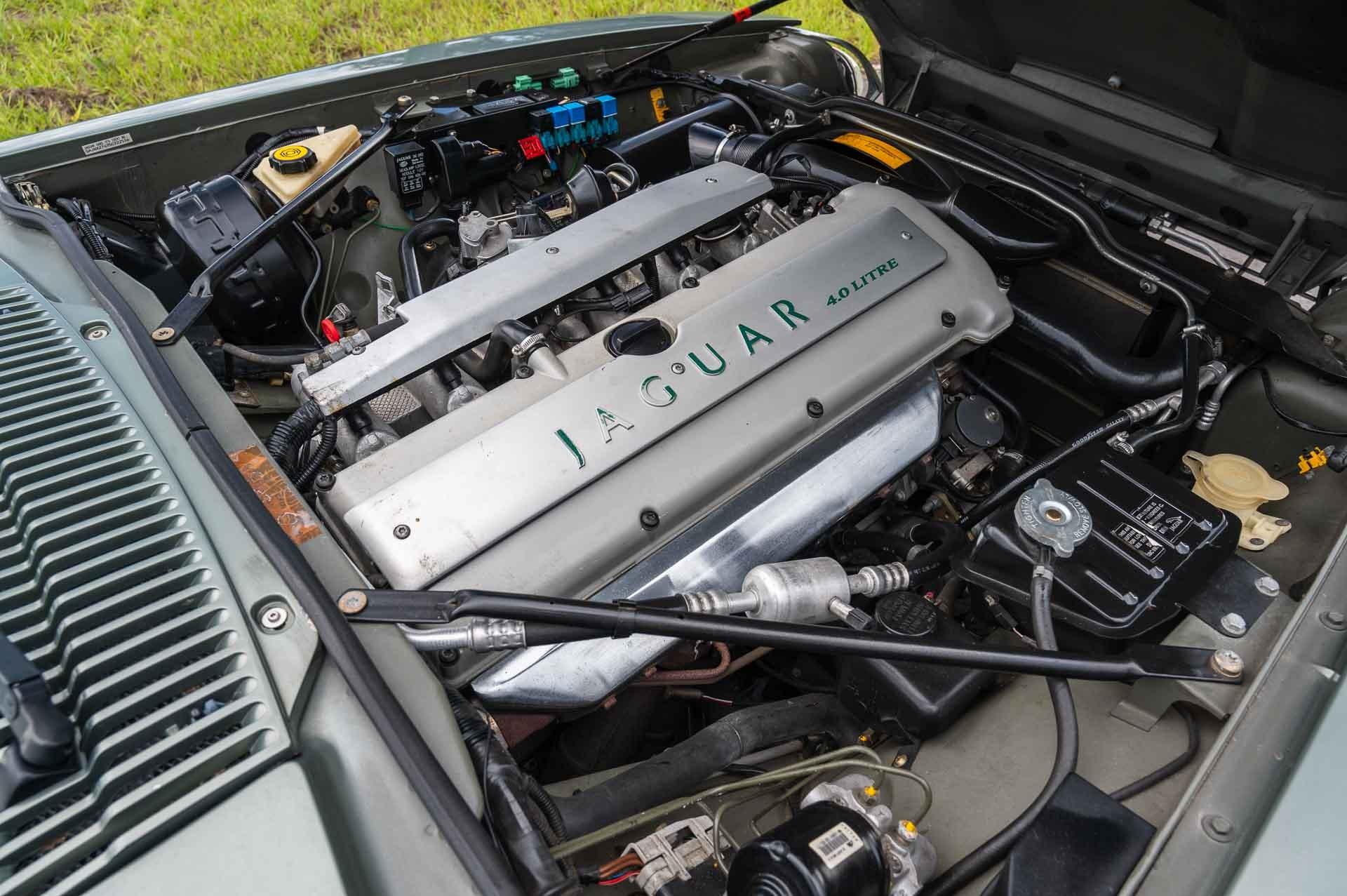1995 Jaguar XJS 15