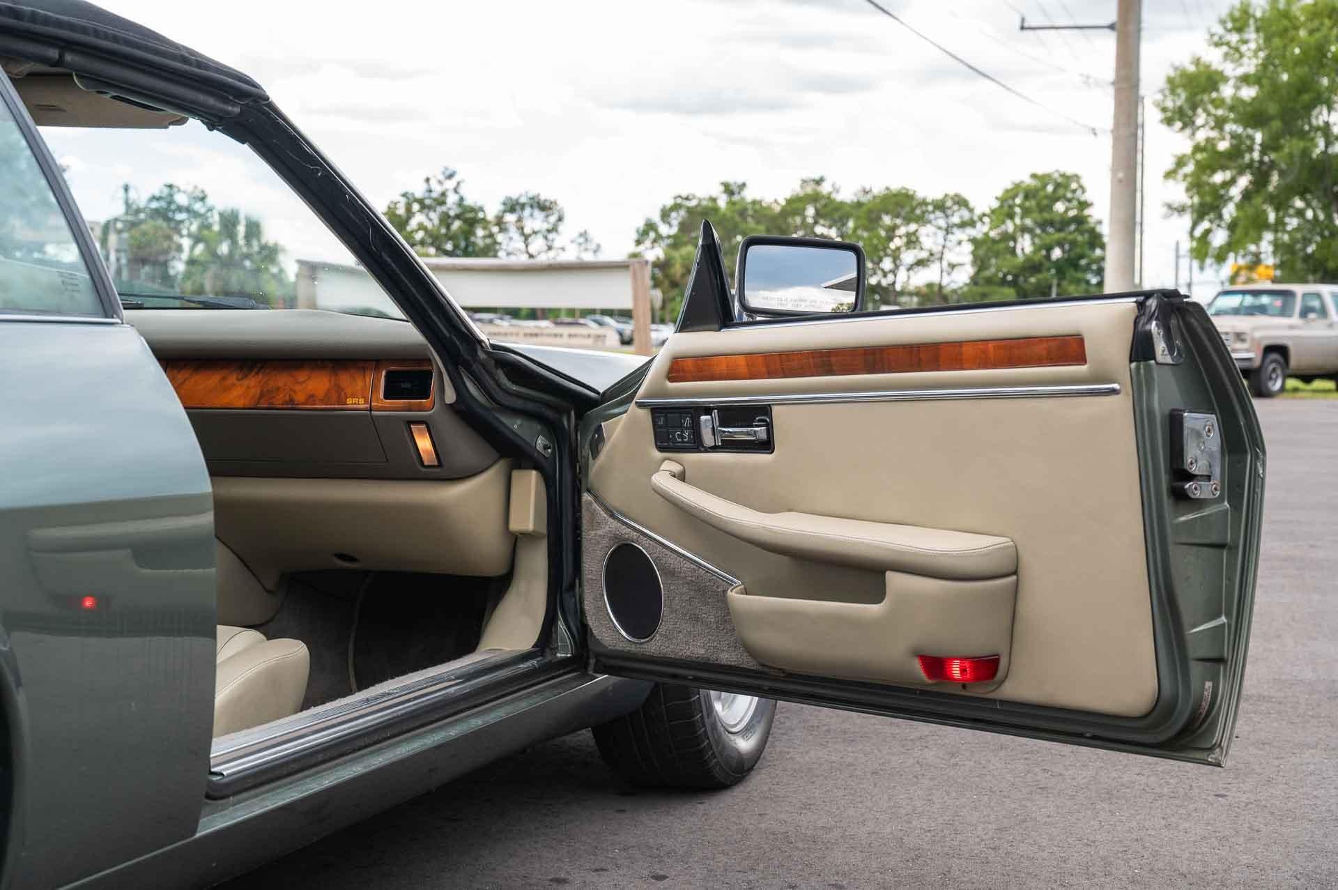 1995 Jaguar XJS 50