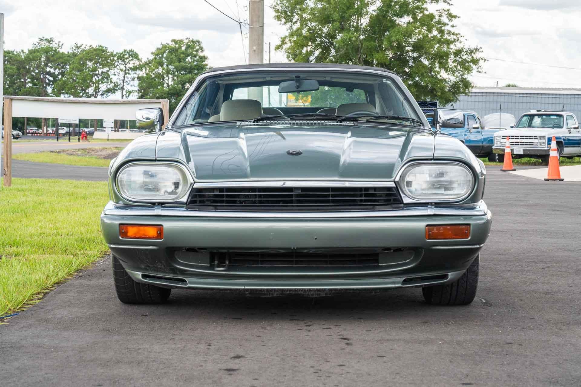 1995 Jaguar XJS 29