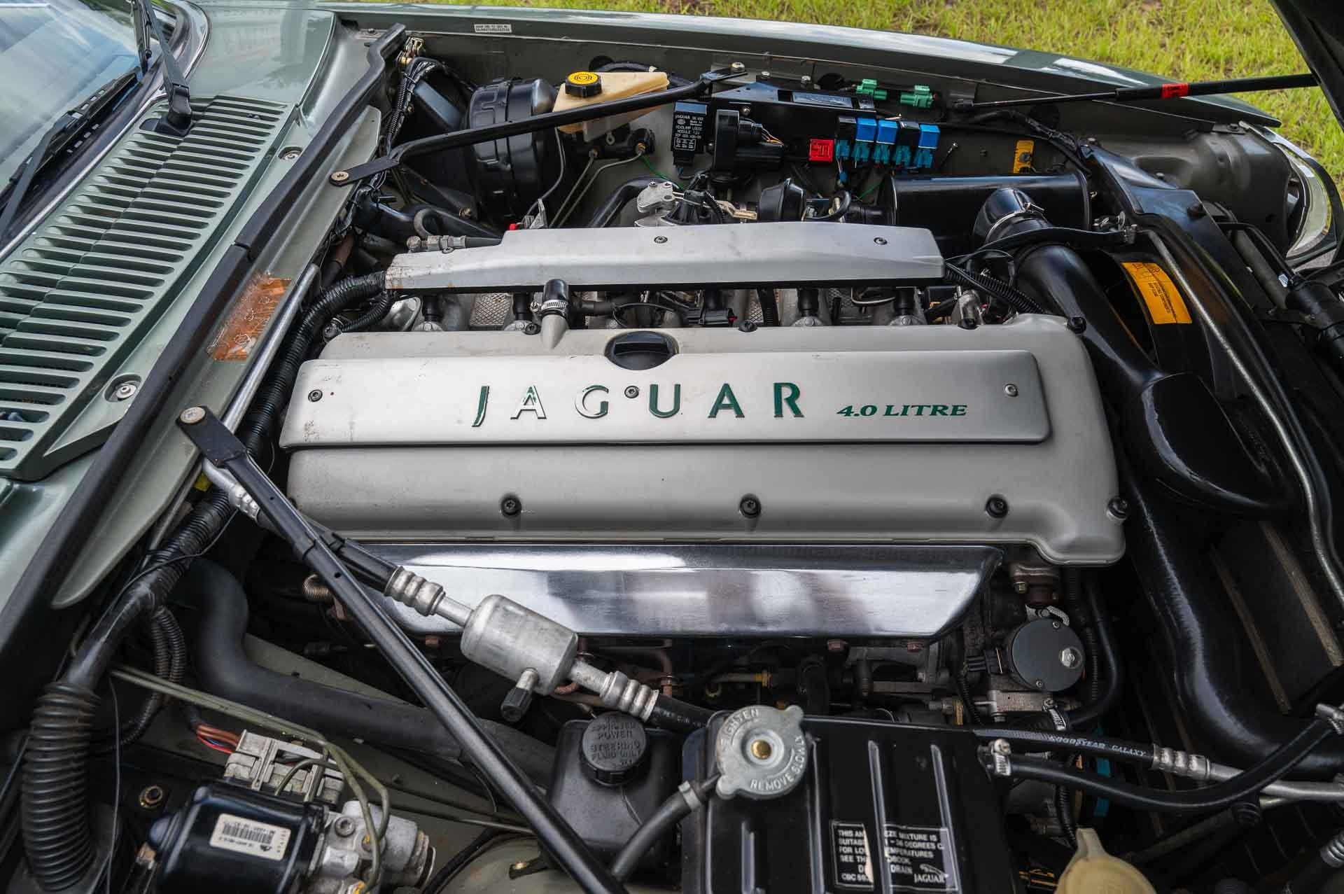 1995 Jaguar XJS 60