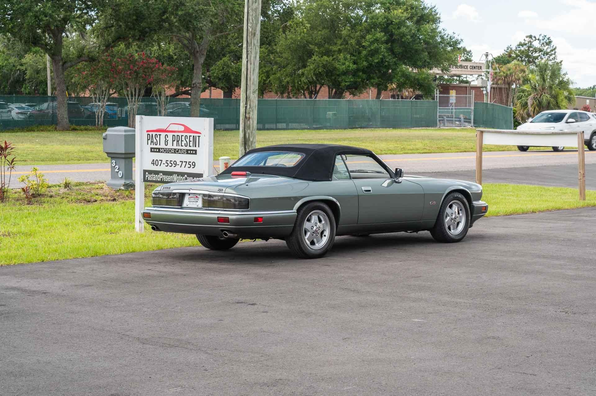 1995 Jaguar XJS 4