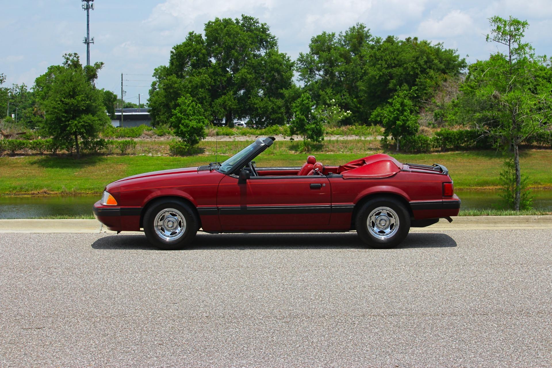 1988 Ford Mustang LX 2