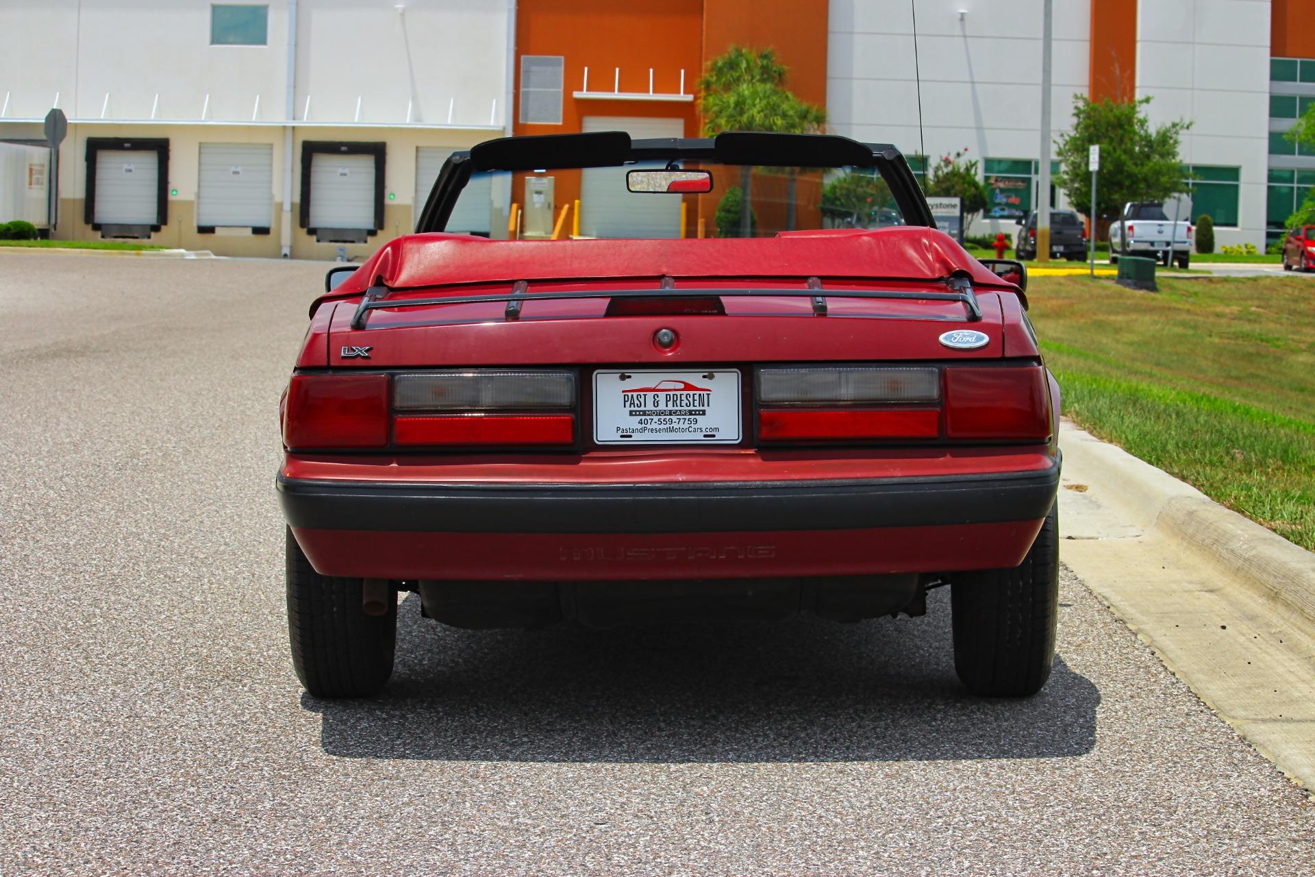 1988 Ford Mustang LX 4