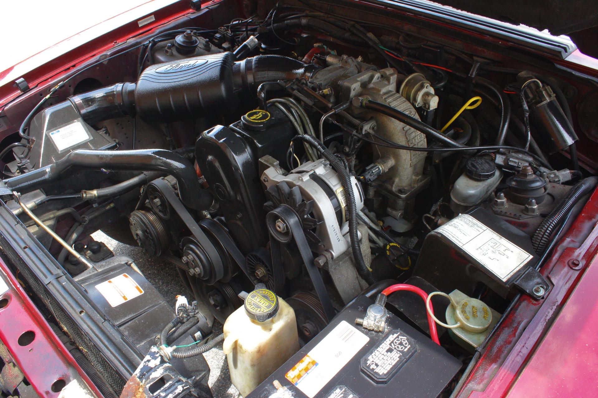 1988 Ford Mustang LX 13