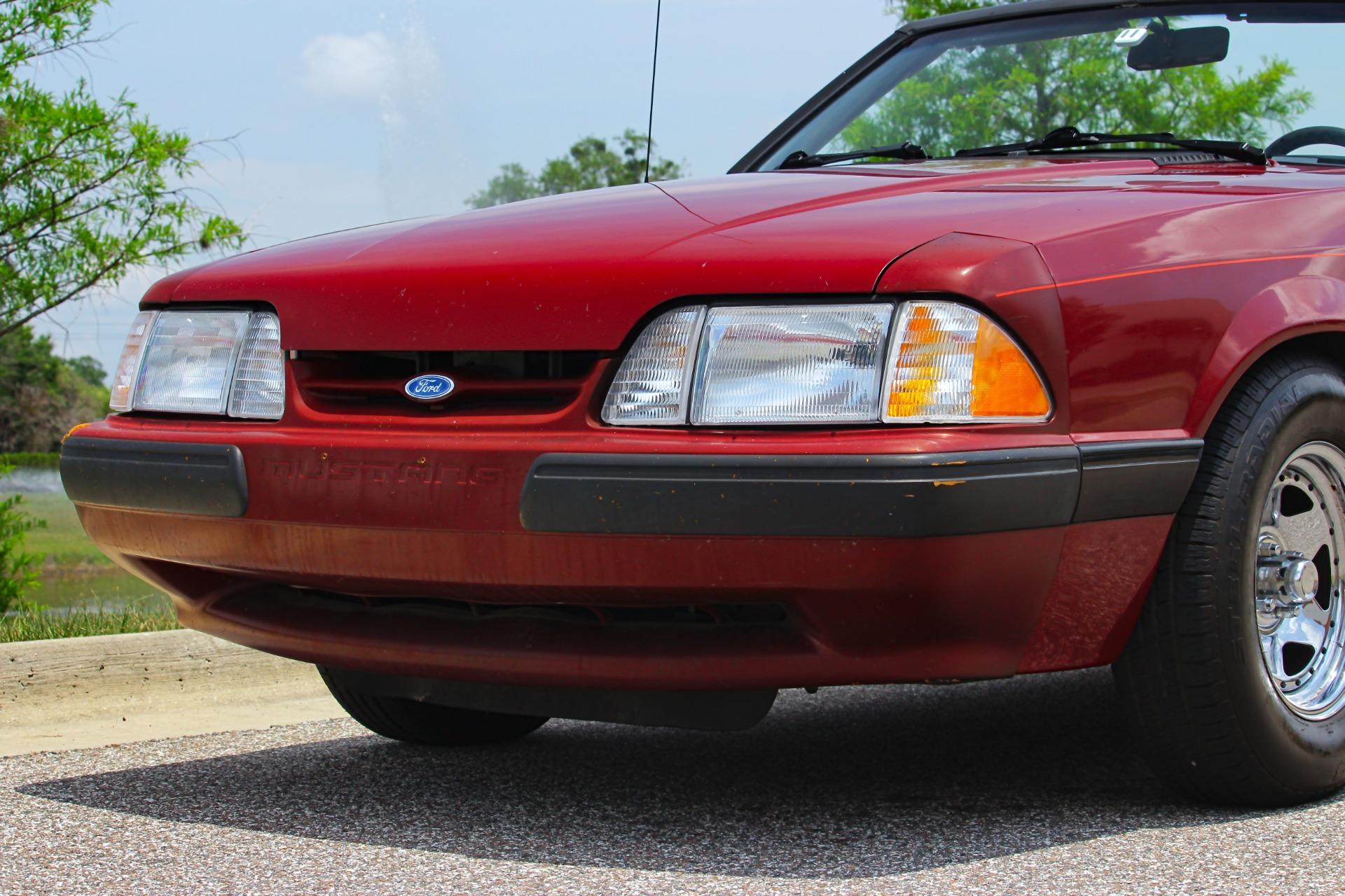 1988 Ford Mustang LX 28