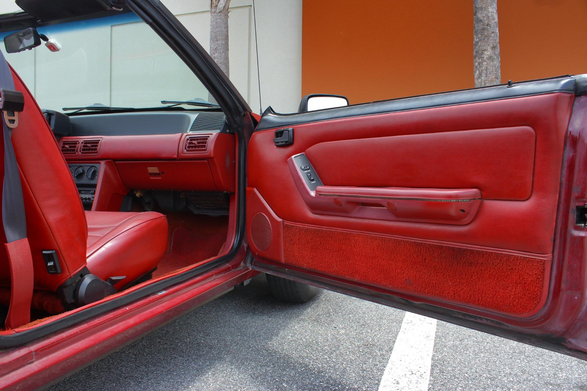 1988 Ford Mustang LX 65