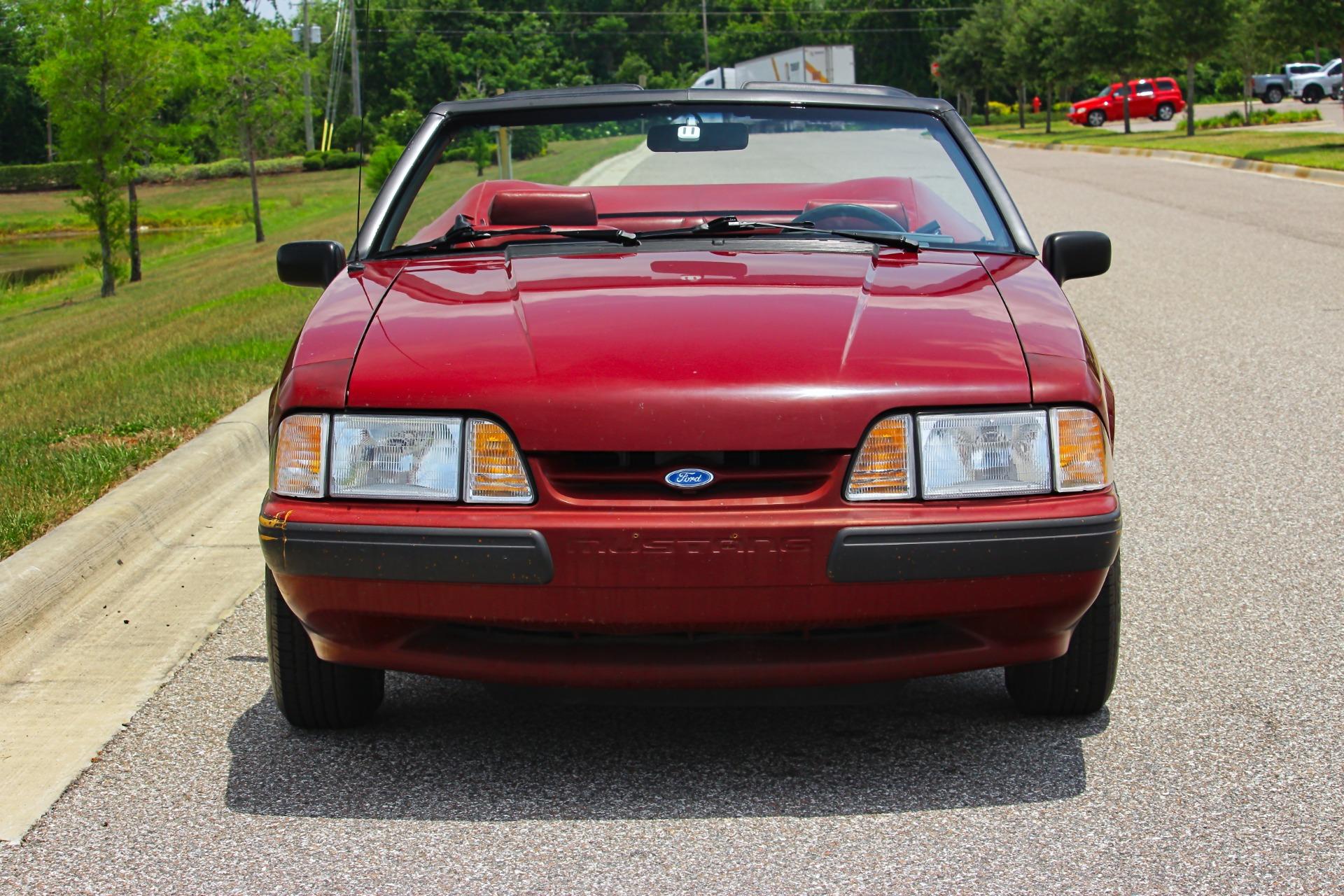 1988 Ford Mustang LX 31