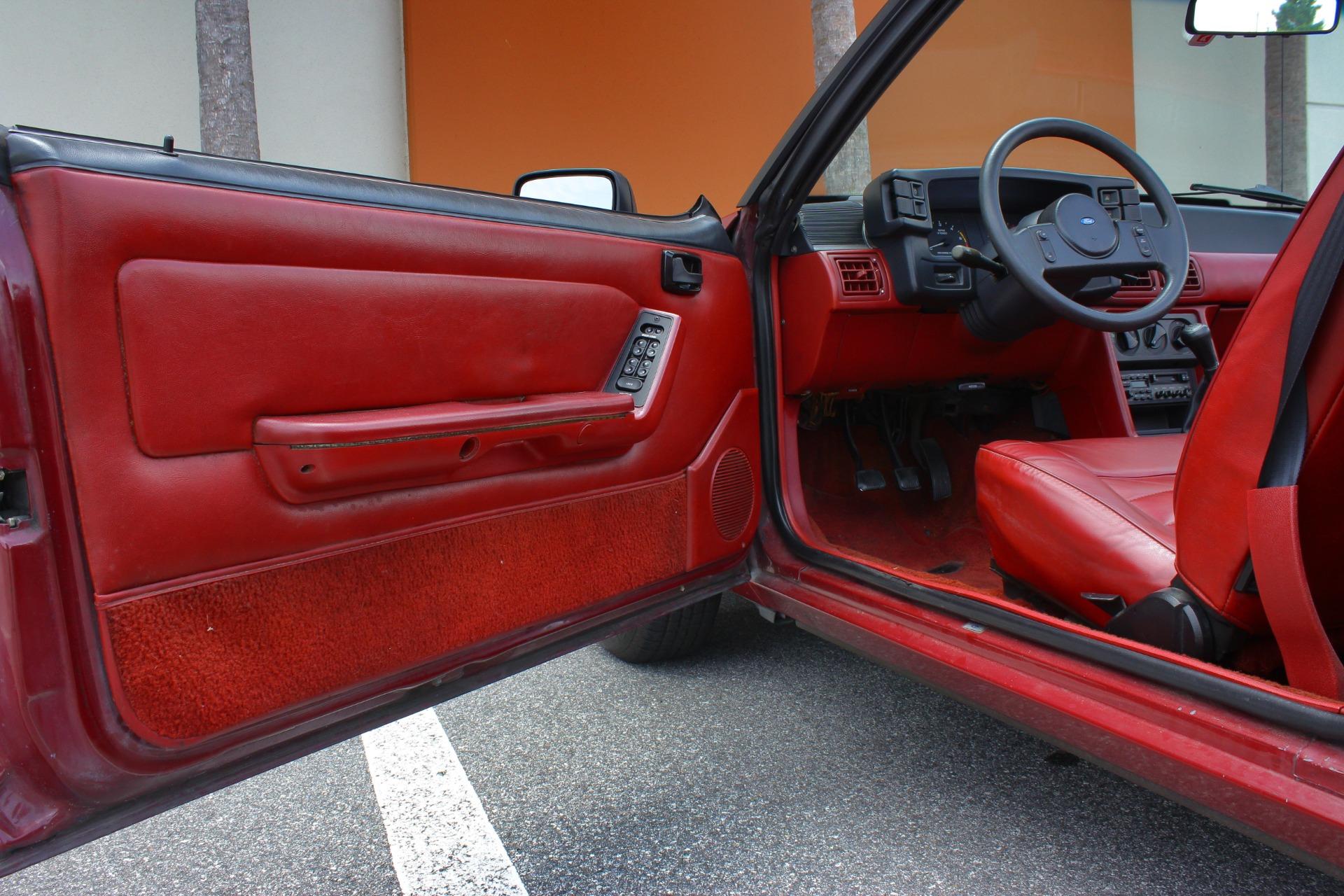 1988 Ford Mustang LX 58