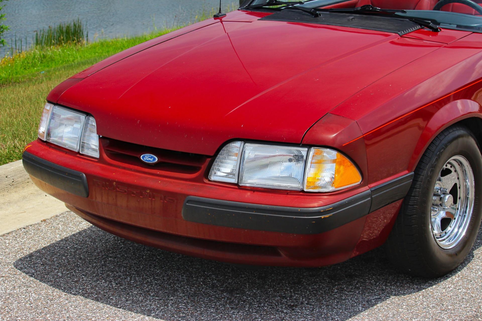 1988 Ford Mustang LX 27