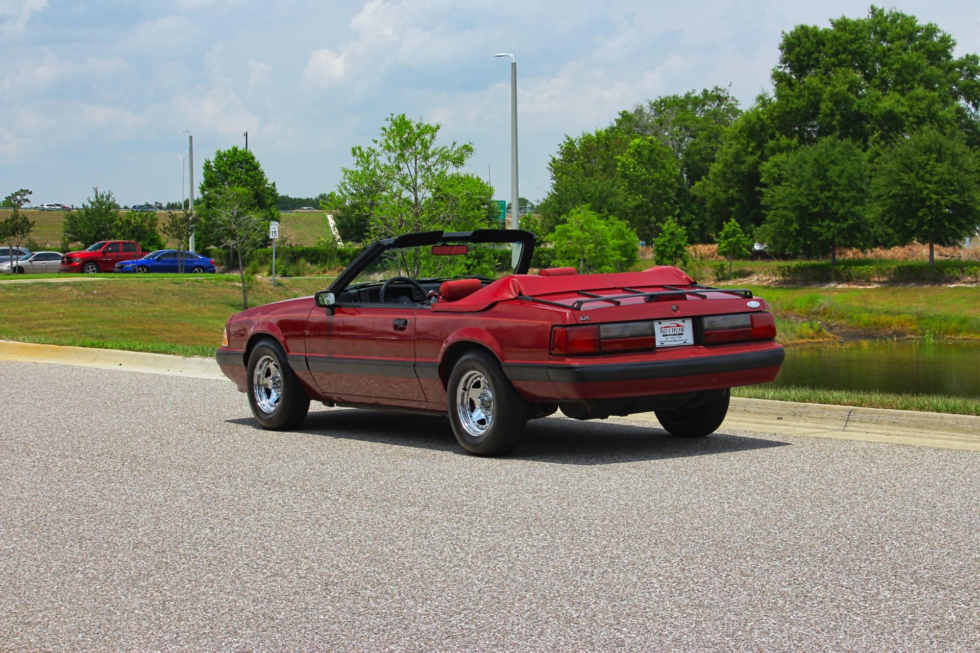 1988 Ford Mustang LX 3