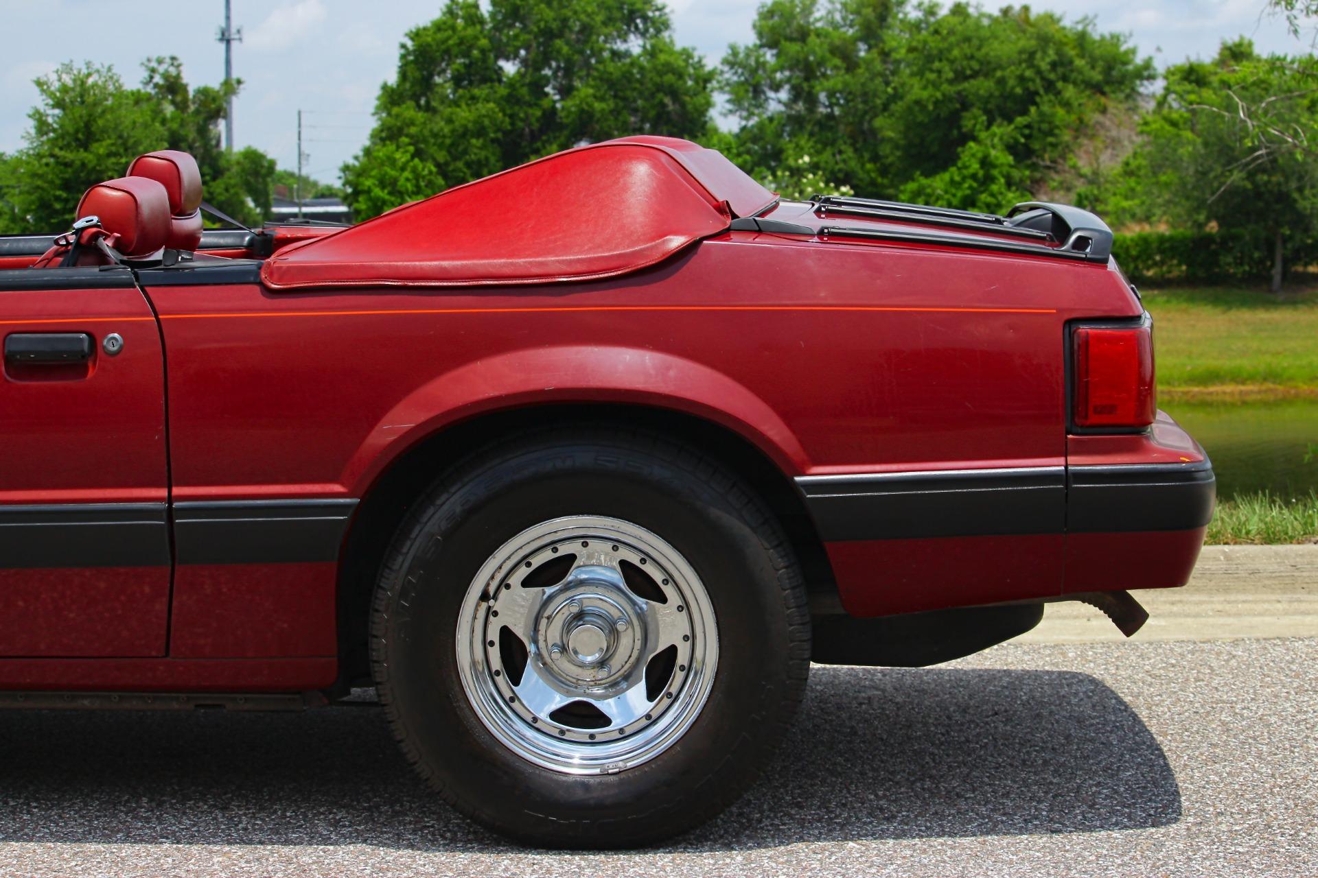 1988 Ford Mustang LX 24