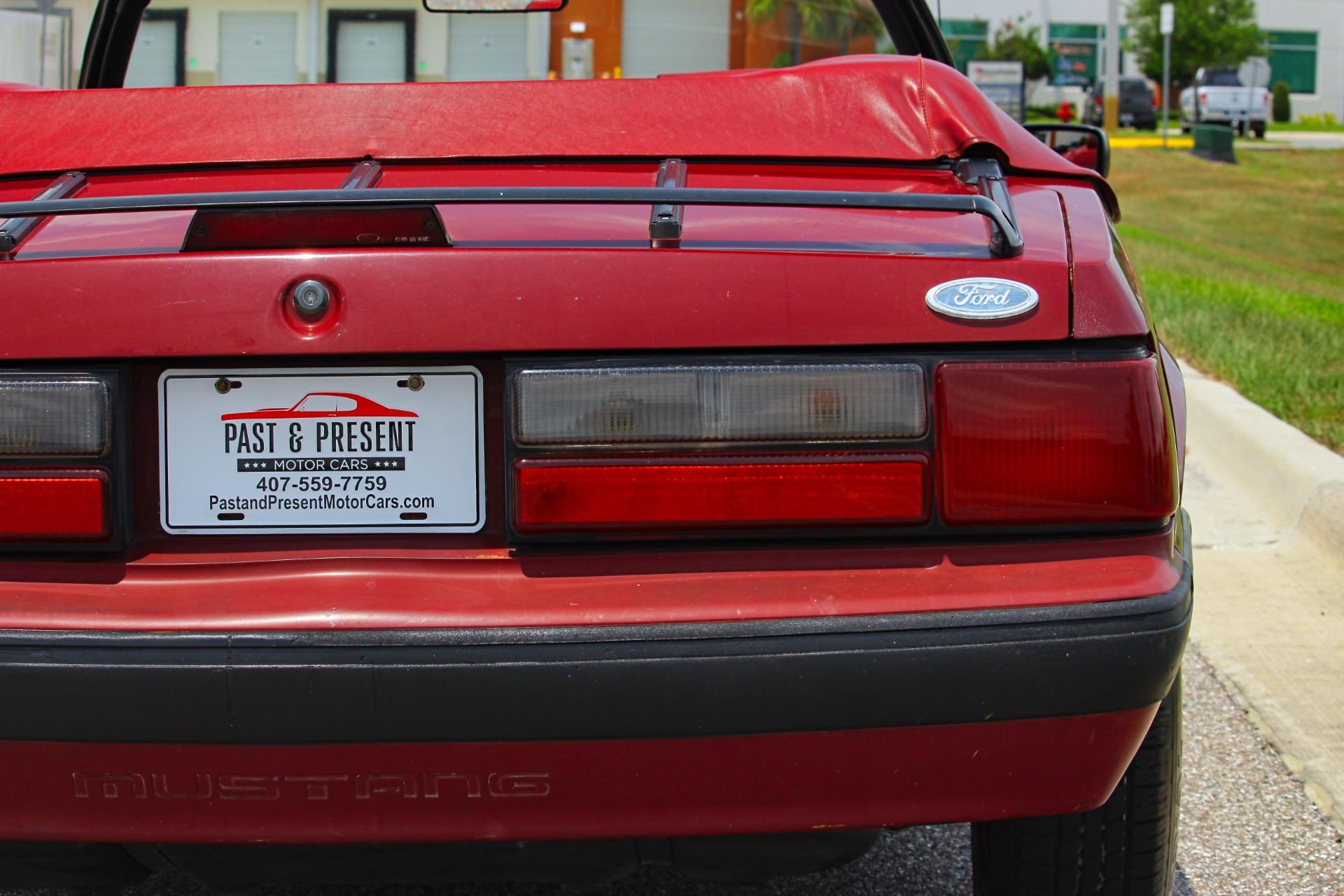 1988 Ford Mustang LX 20